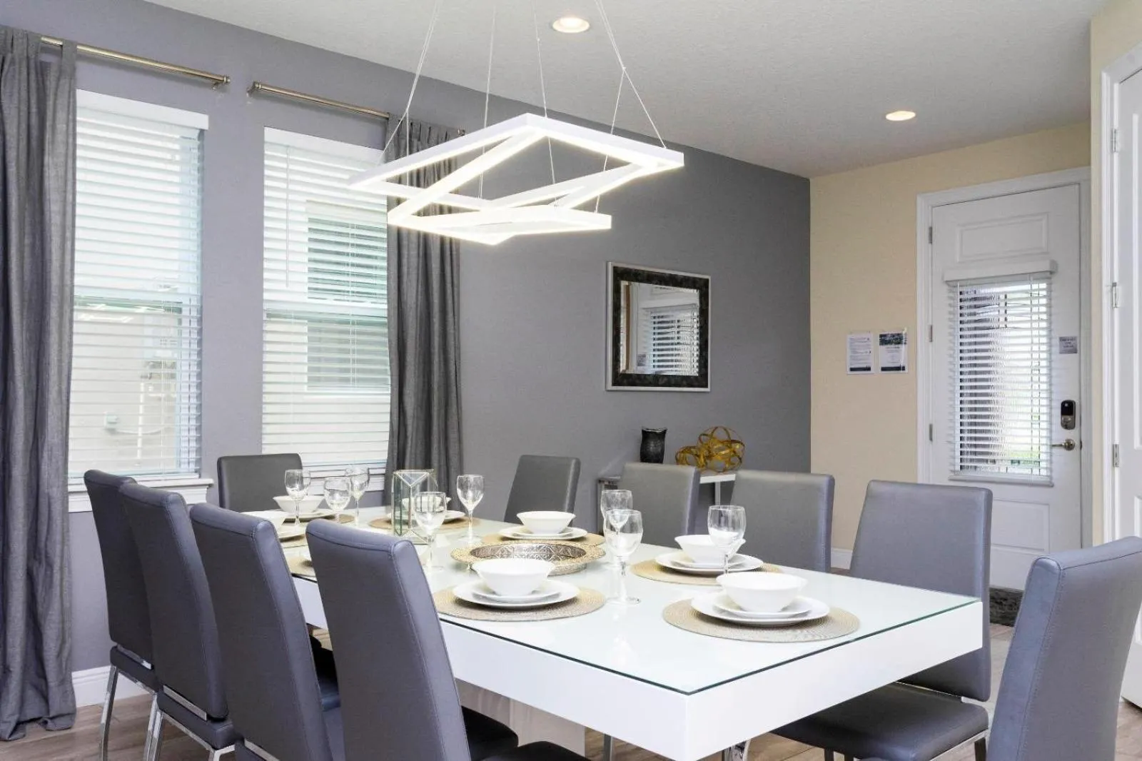 421 NP - Exquisite Retreat at Encore Resort