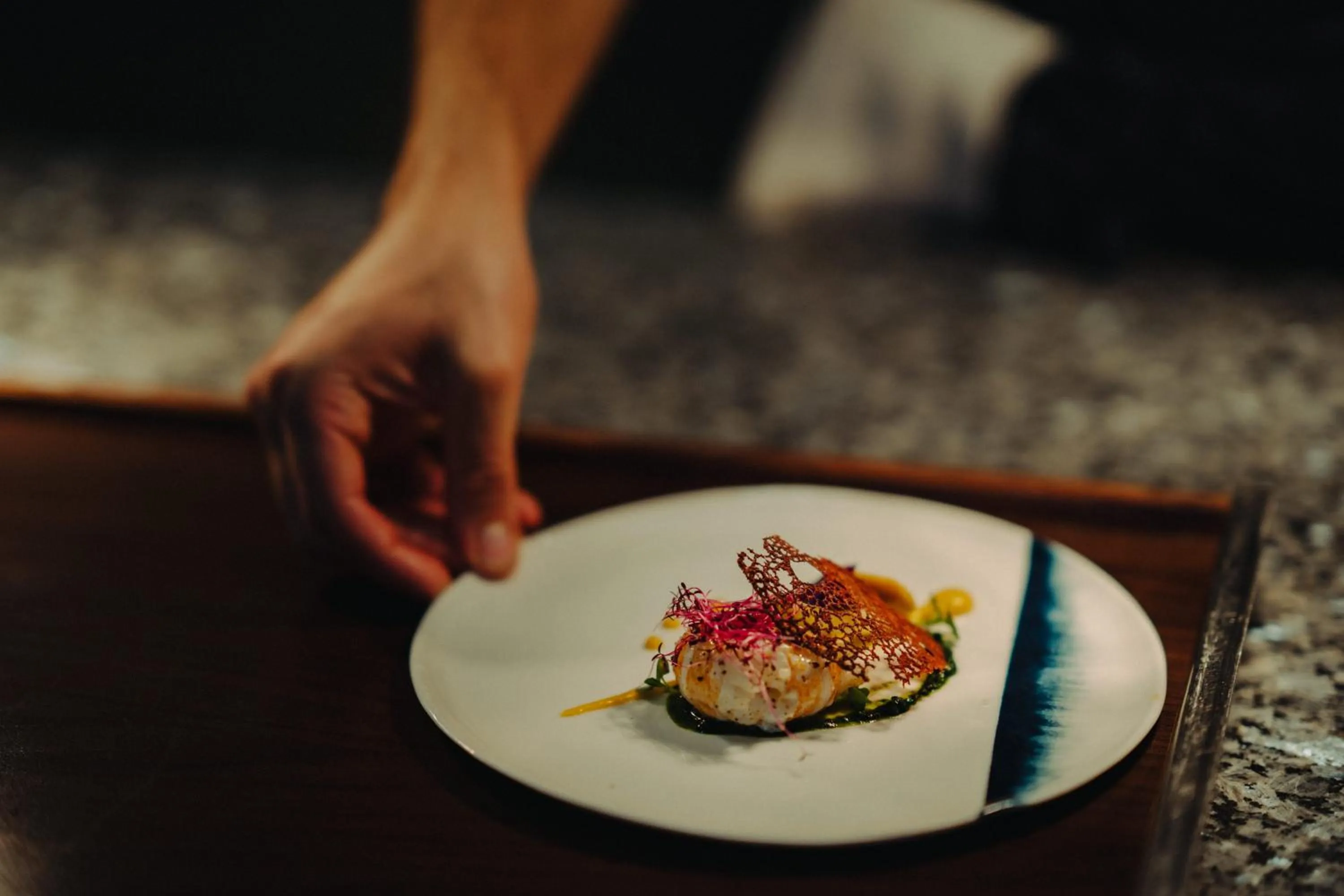 Restaurant/places to eat in Hôtel Briketenia