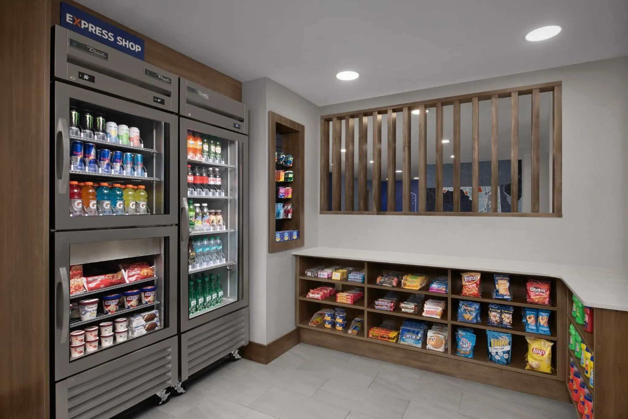 Lobby or reception in Holiday Inn Express Baltimore - BWI Airport NE by IHG