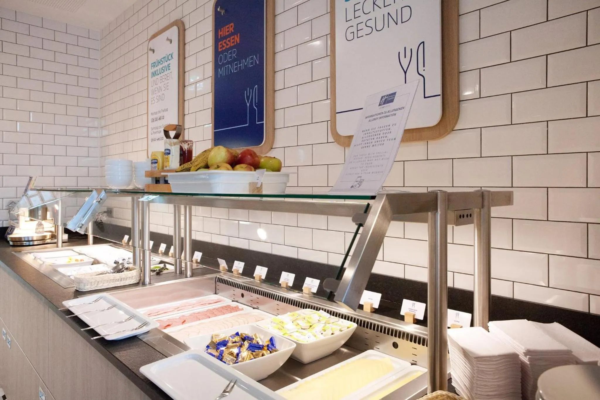 Breakfast in Holiday Inn Express & Suites Monheim am Rhein by IHG