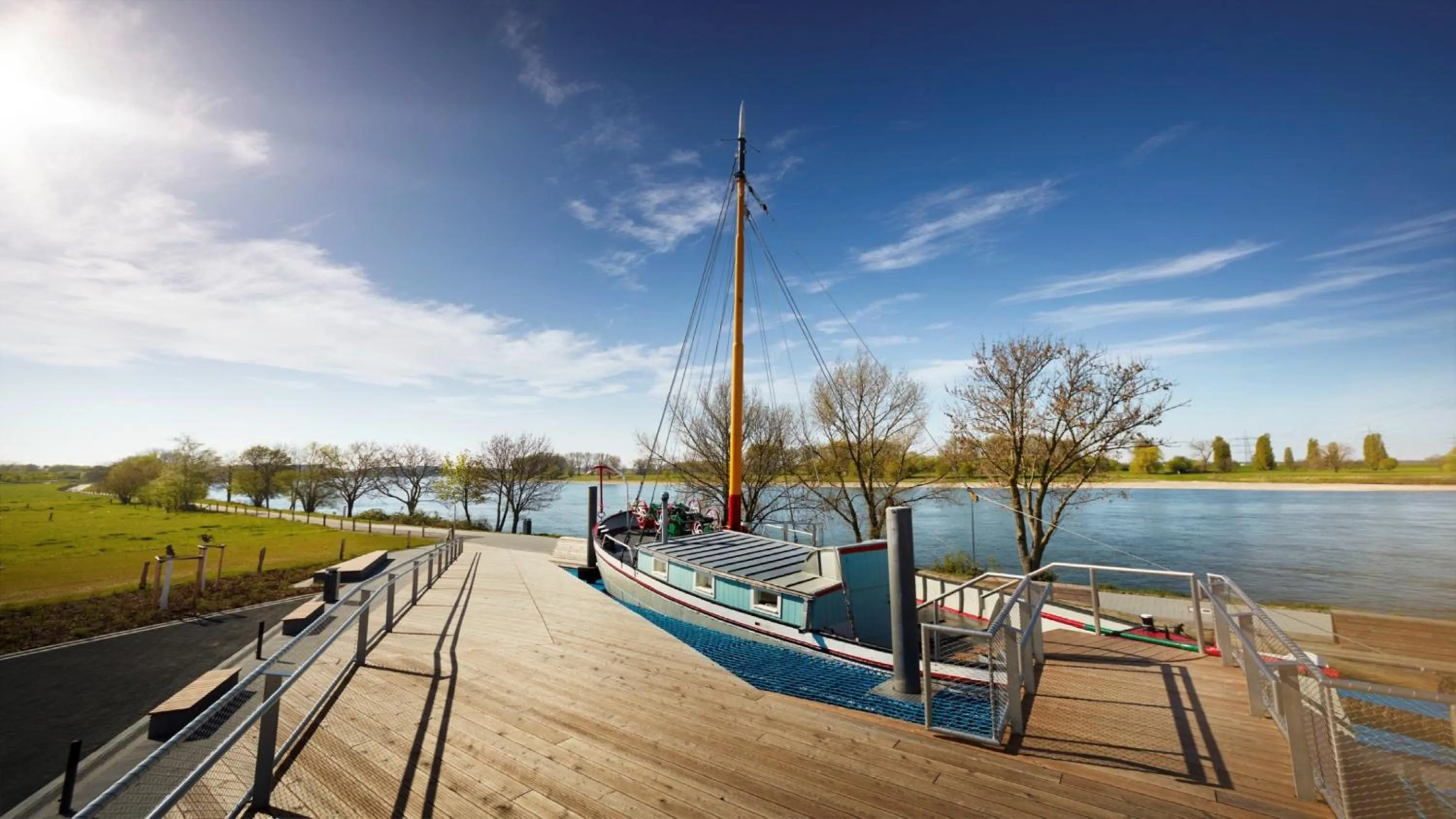 Area and facilities in Holiday Inn Express & Suites Monheim am Rhein by IHG