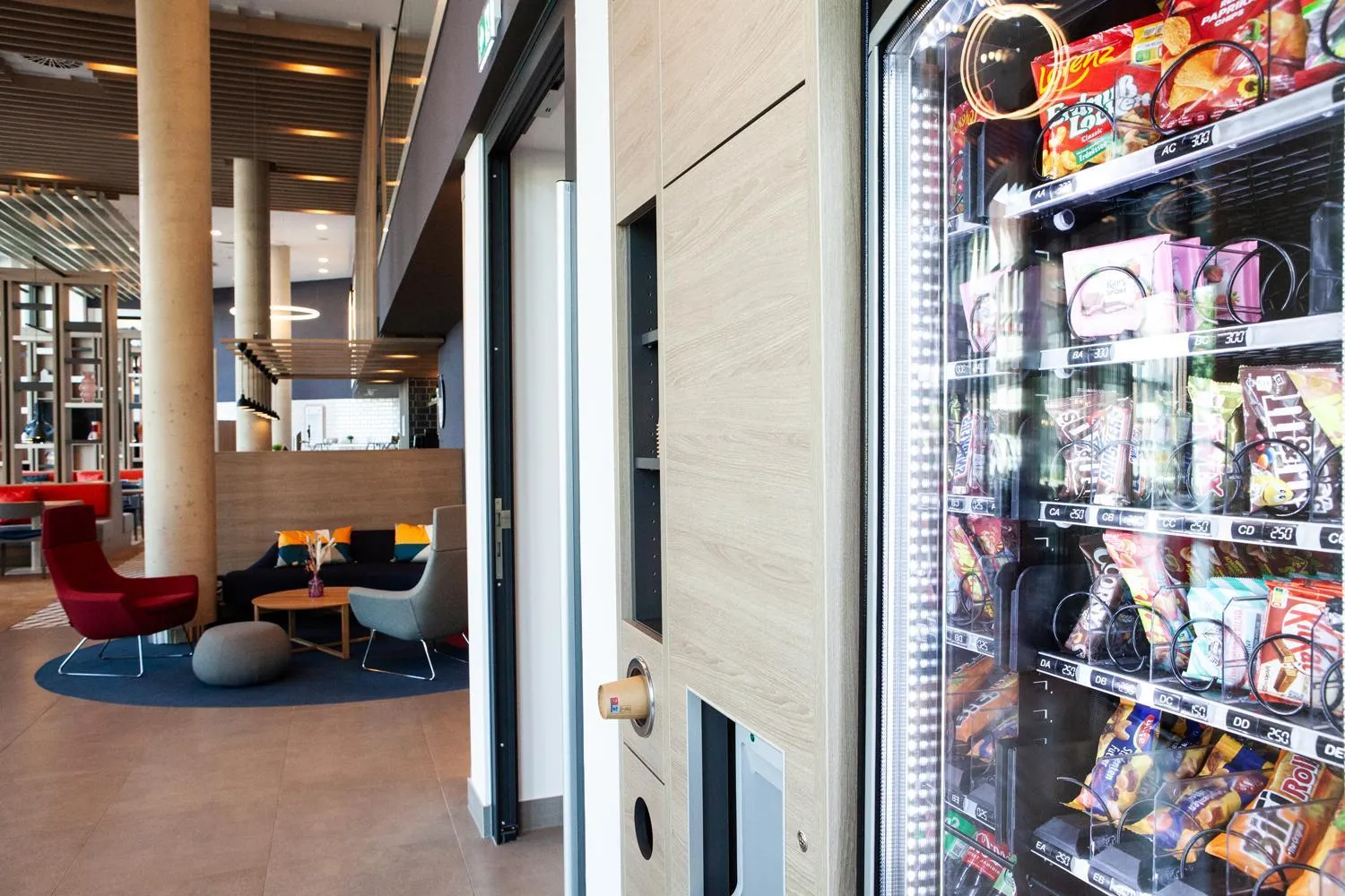 Food and drinks in Holiday Inn Express & Suites Monheim am Rhein by IHG