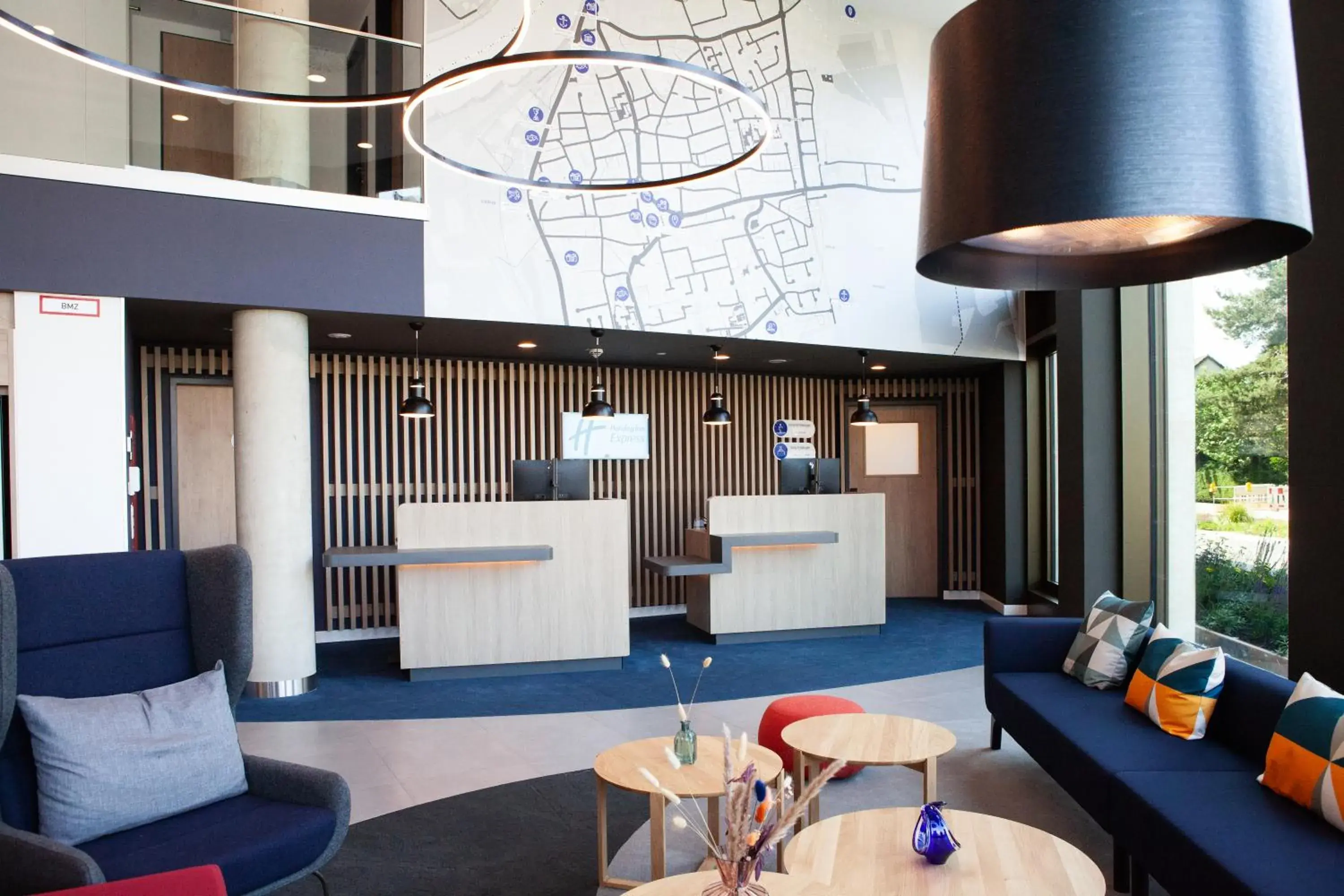 Property building in Holiday Inn Express & Suites Monheim am Rhein by IHG Property building in Holiday Inn Express & Suites Monheim am Rhein by IHG