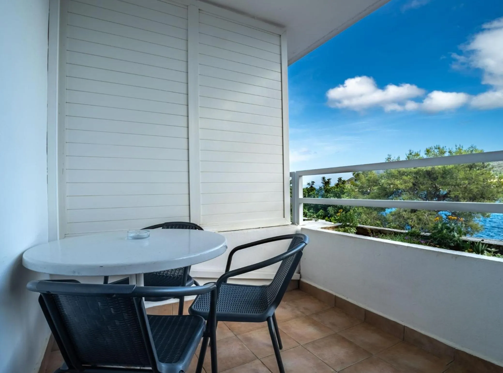 Balcony/Terrace in Hotel Issa
