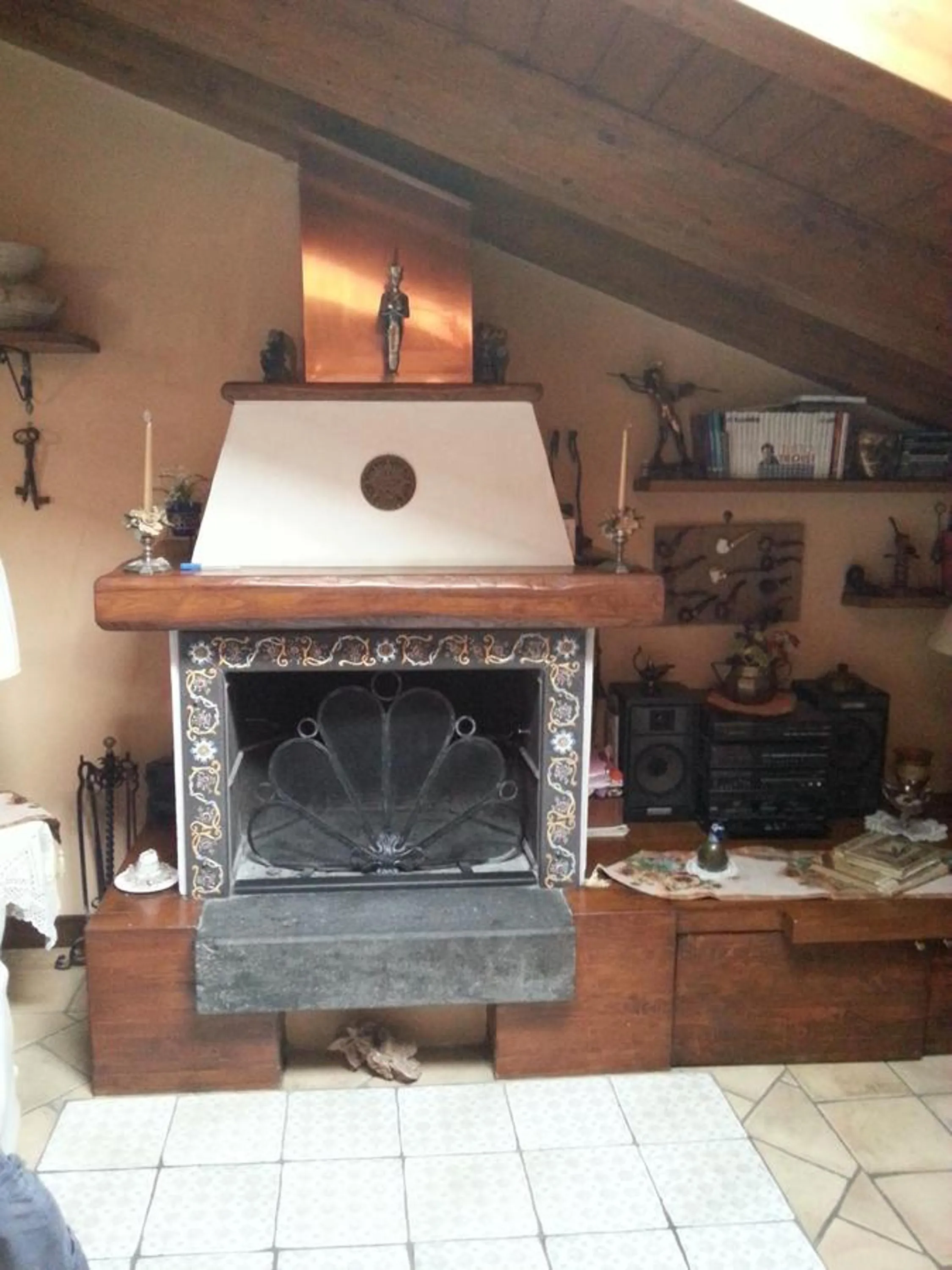 Decorative detail in L'Incanto