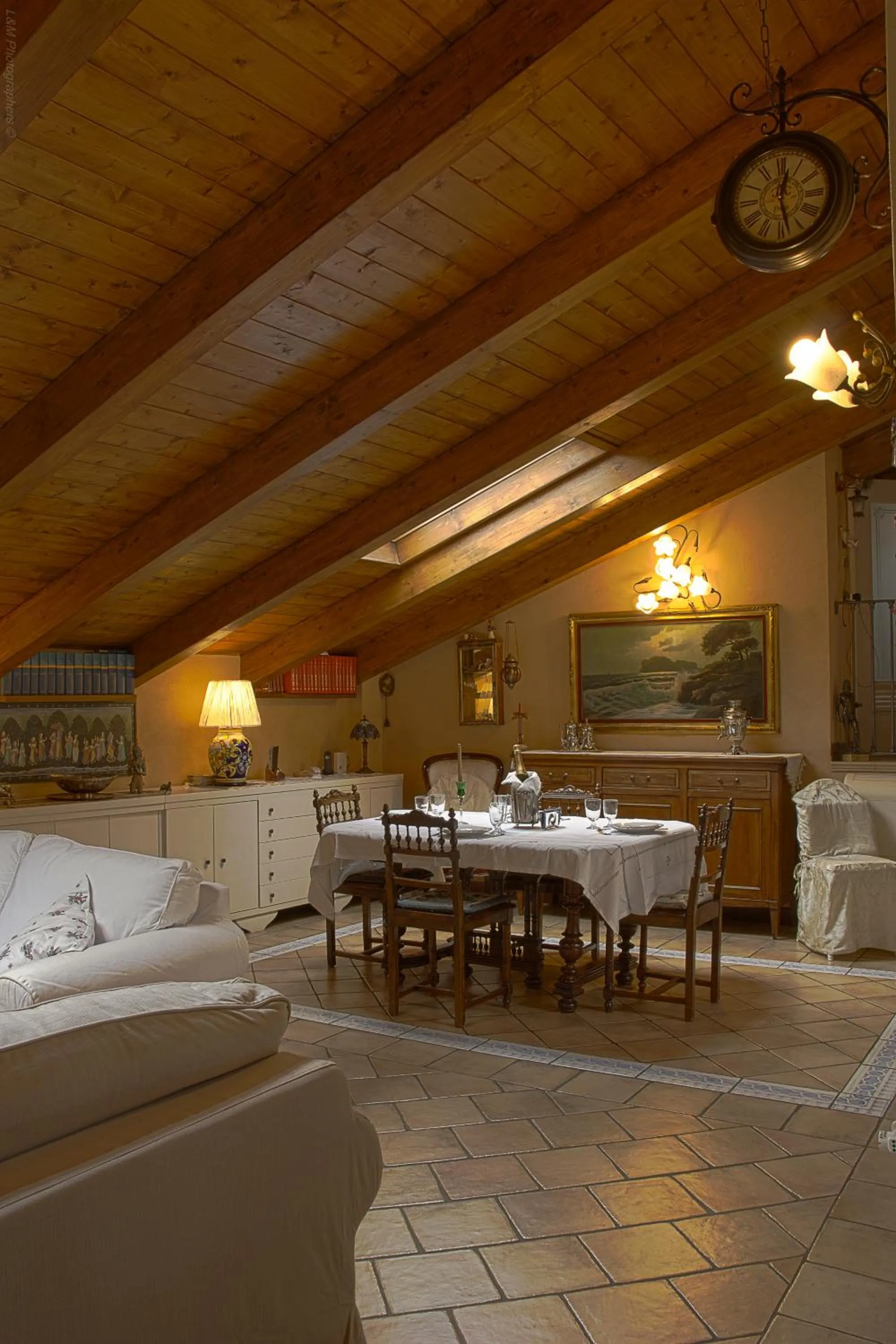 Dining area in L'Incanto