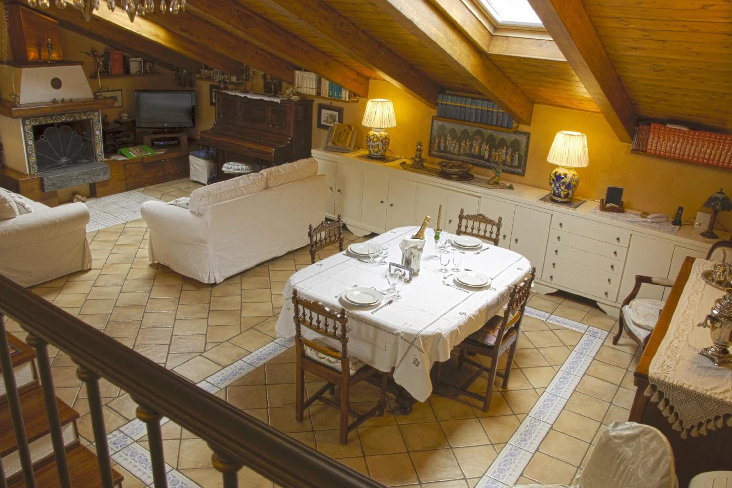 Dining area in L'Incanto