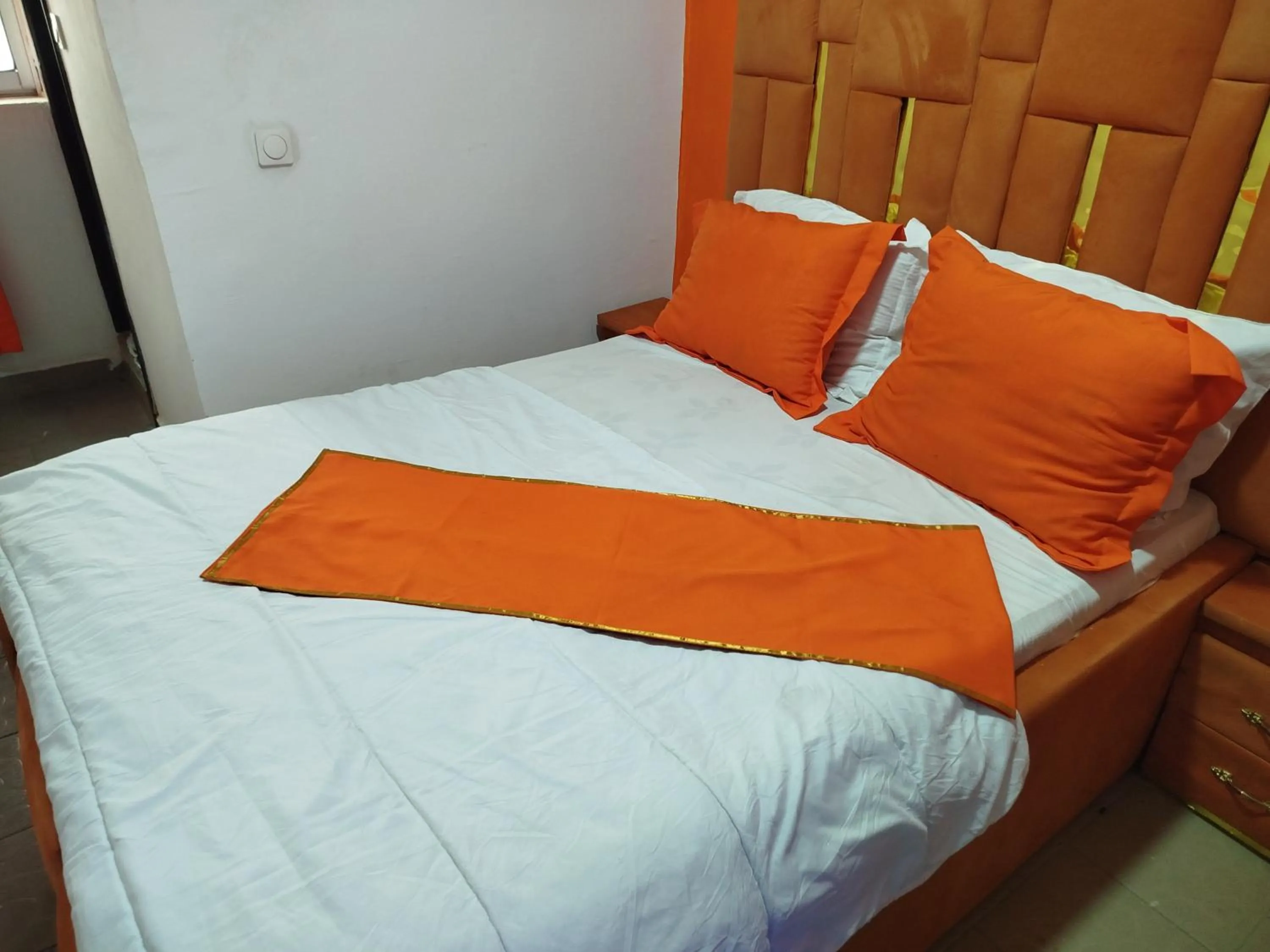 Bed in Hôtel Famigni