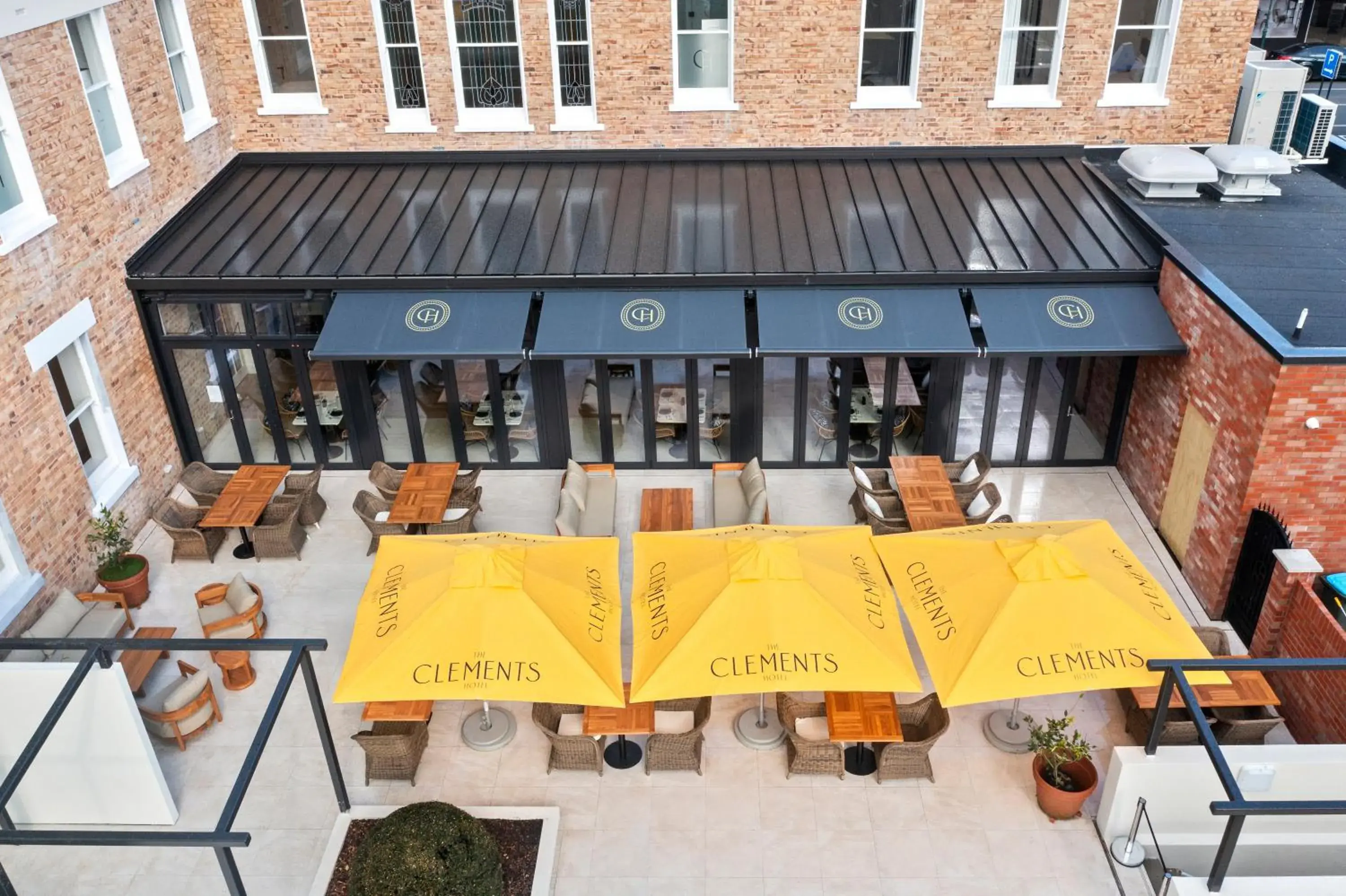 Restaurant/places to eat in The Clements Hotel Restaurant/places to eat in The Clements Hotel