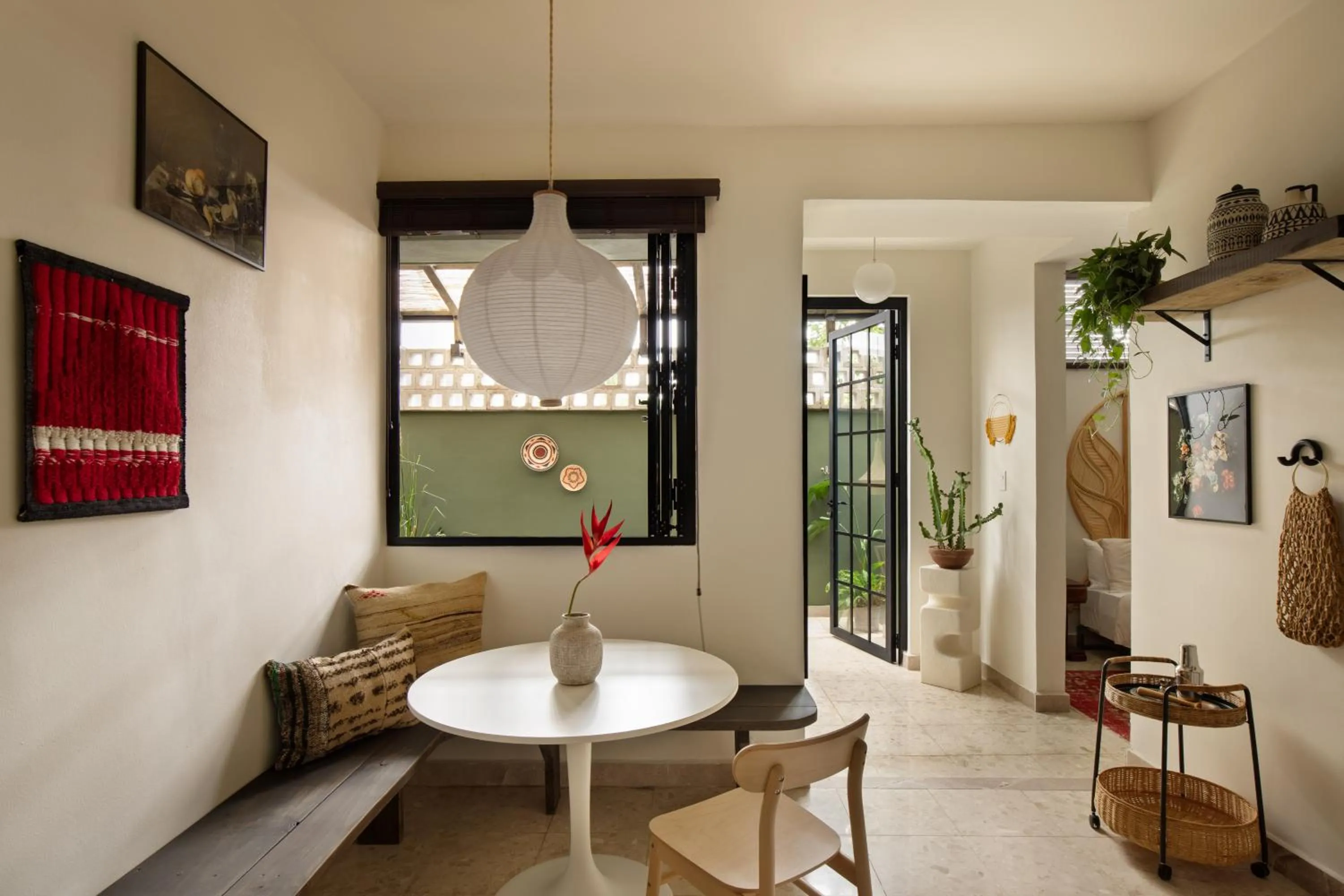 Dining area in MARU by DW