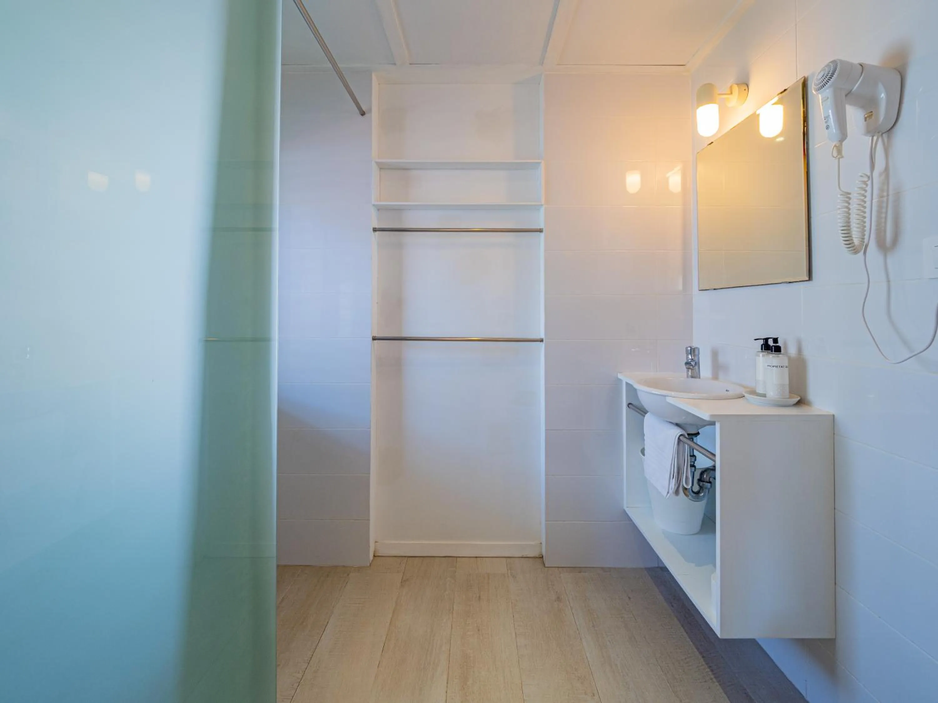 Bathroom in Hostal Marina Cadaqués