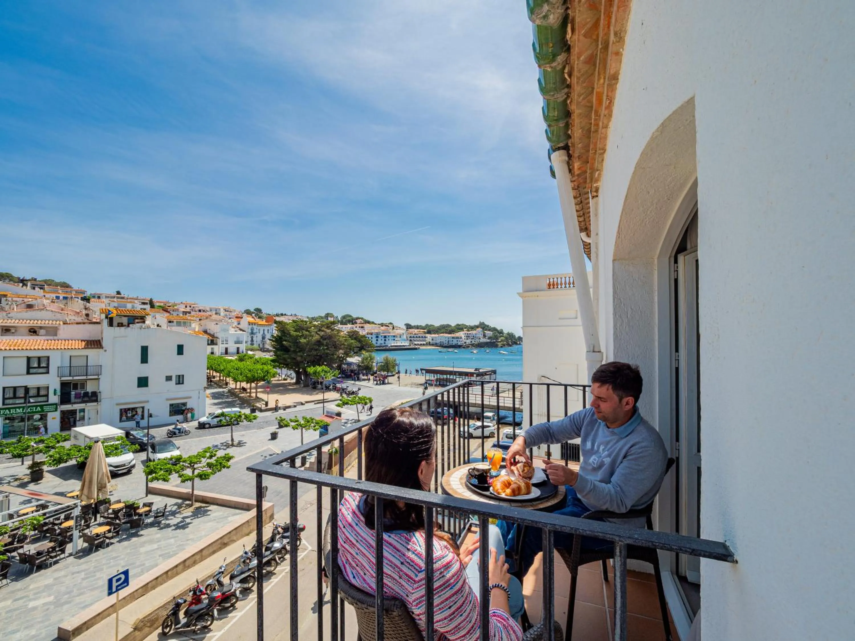 Day in Hostal Marina Cadaqués