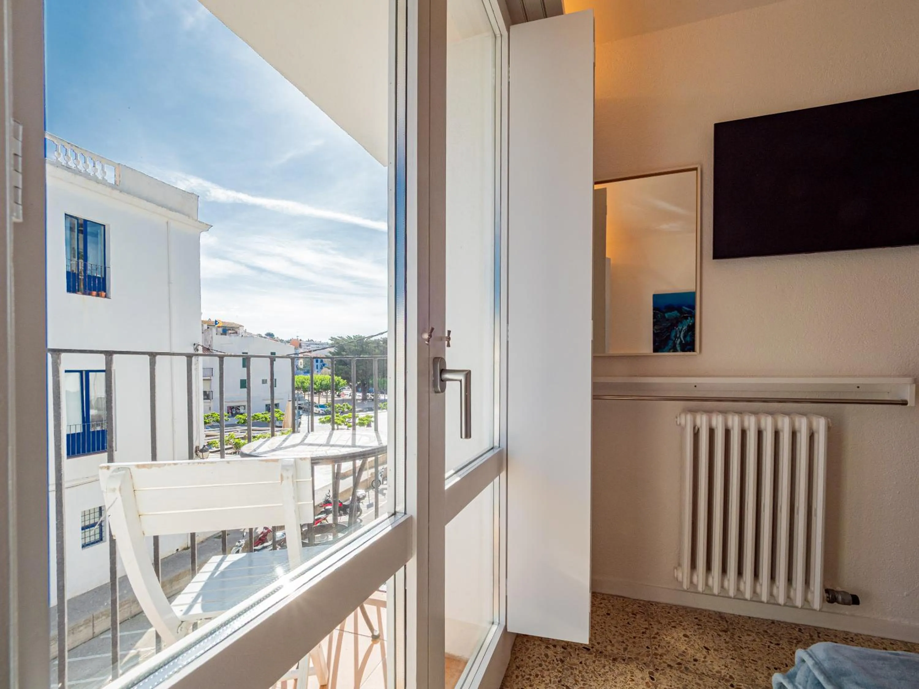 TV and multimedia in Hostal Marina Cadaqués