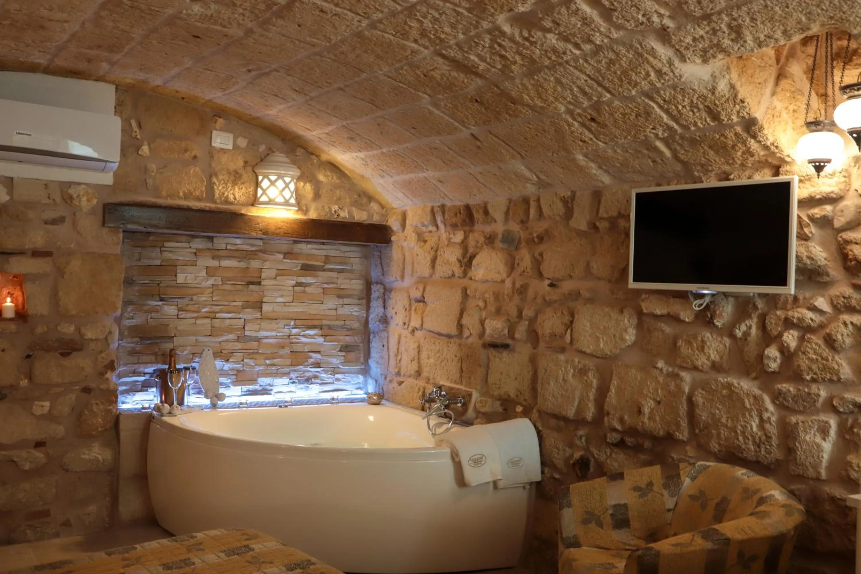 TV and multimedia in HolidayMonopoli