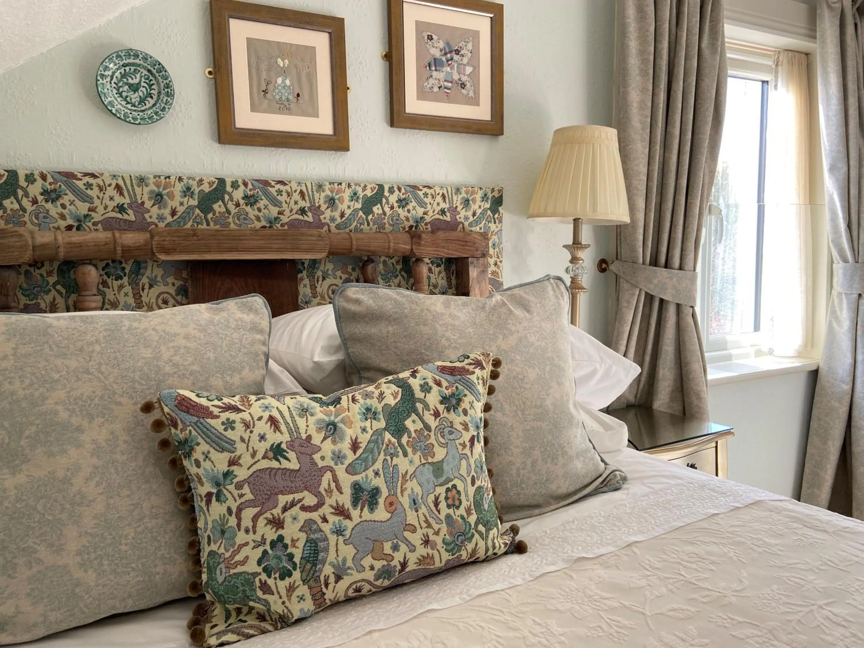Bed in The Artist Residence Dublin Boutique B&B
