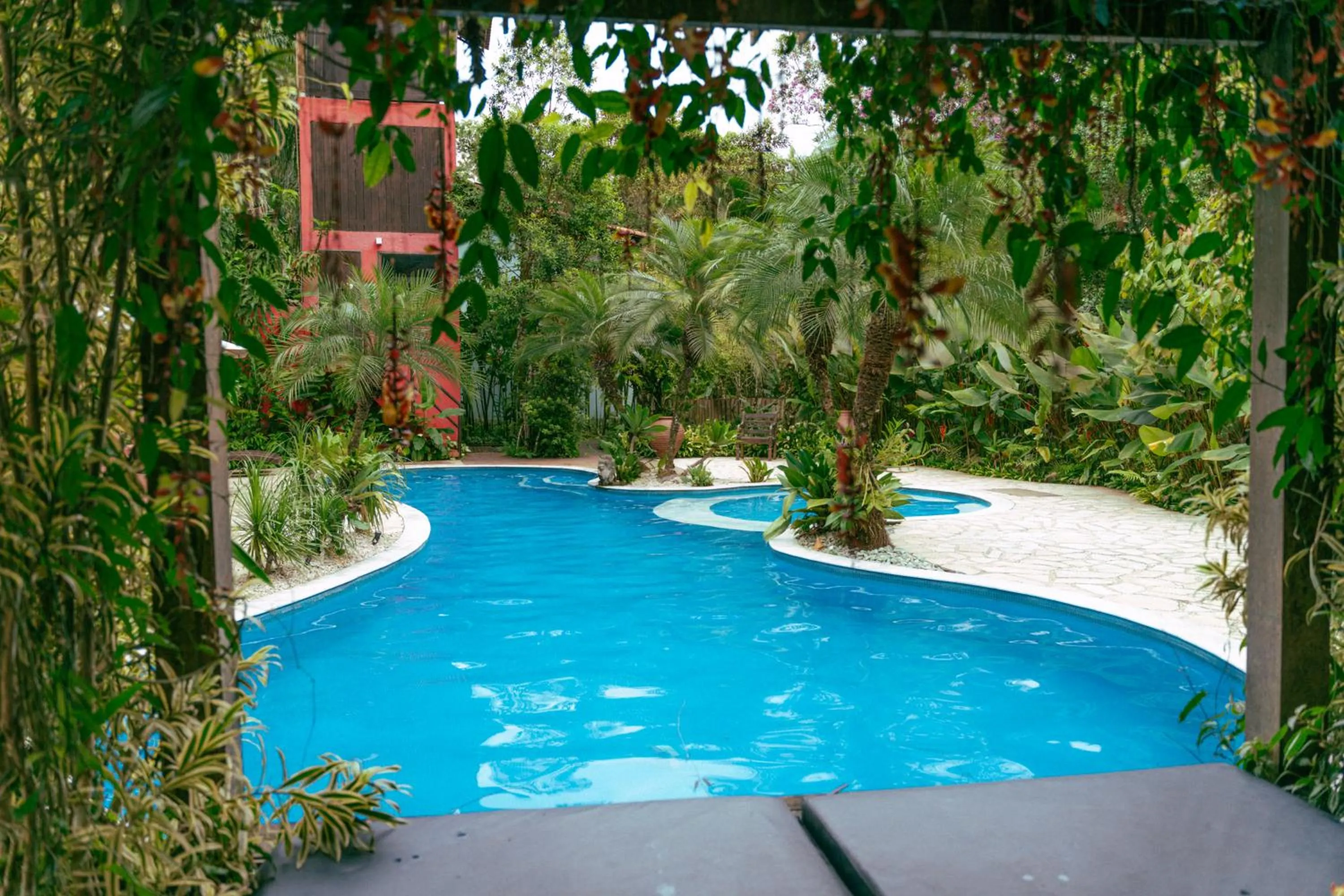 Swimming pool in Smart Hotel Pousada Reserva Camburi
