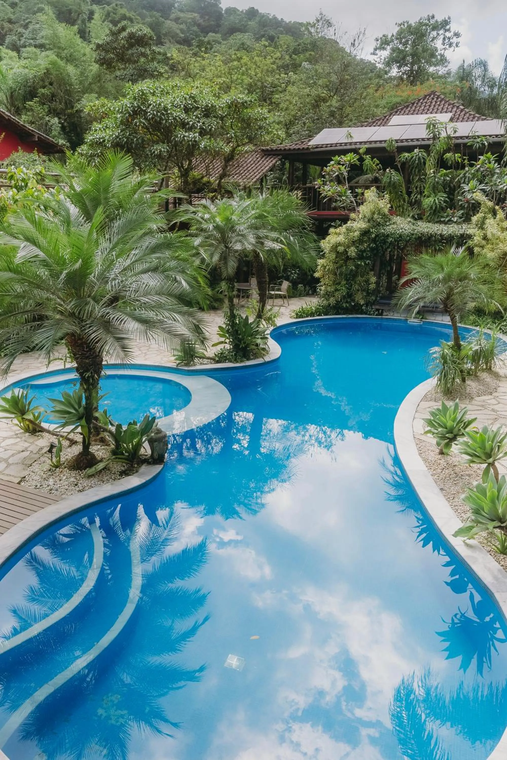 Swimming pool in Smart Hotel Pousada Reserva Camburi