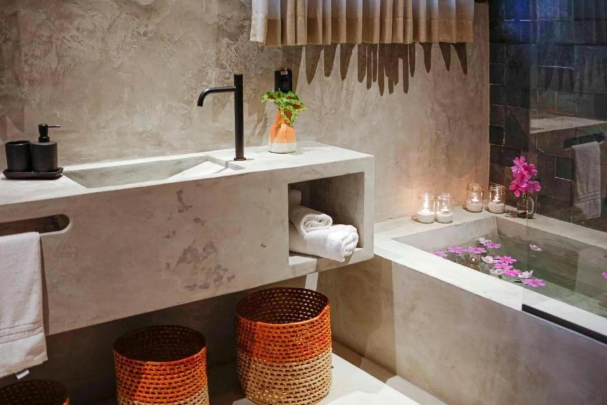 Bathroom in Smart Hotel Pousada Reserva Camburi