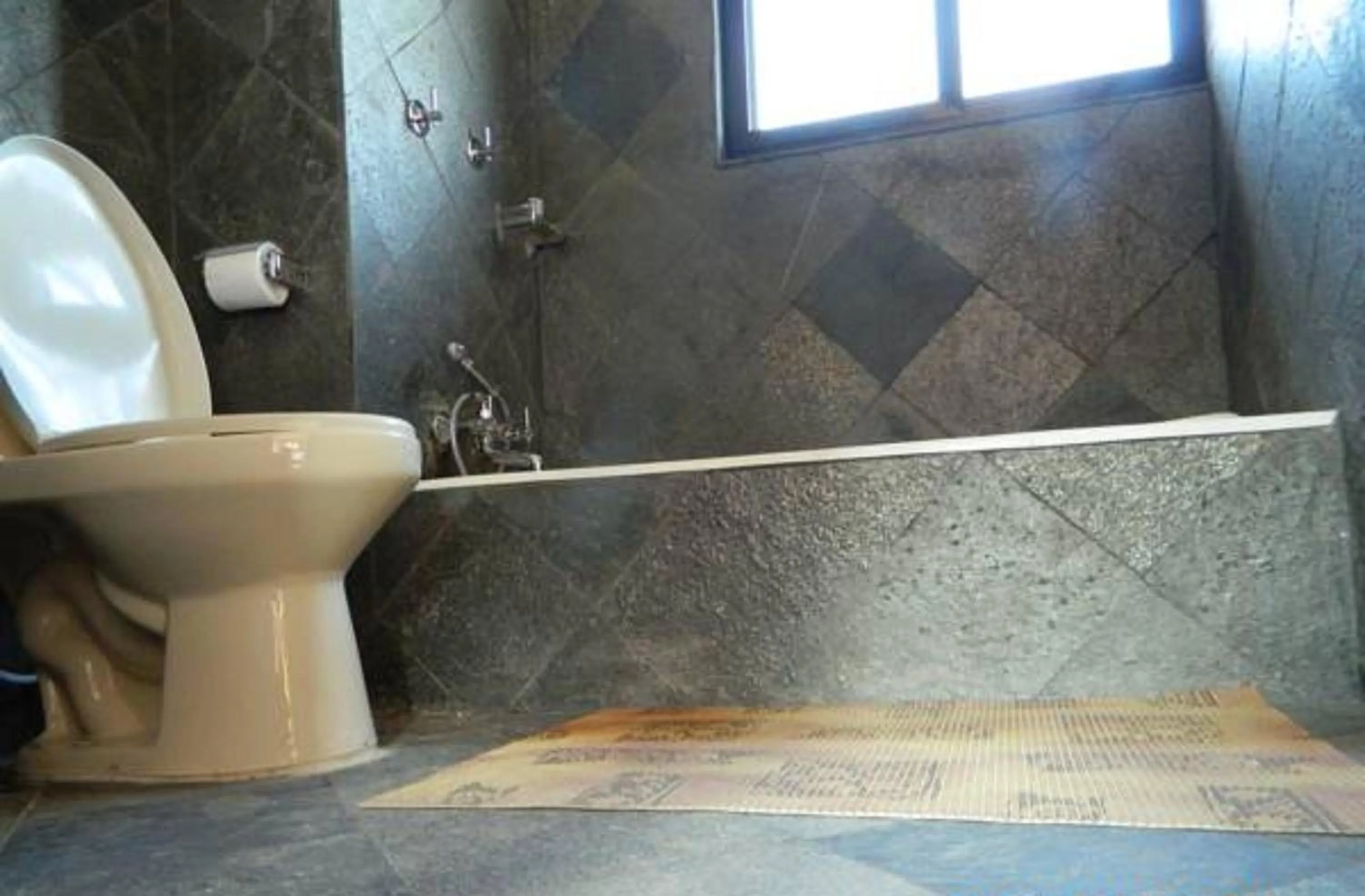 Shower in Bhaktapur Paradise Hotel