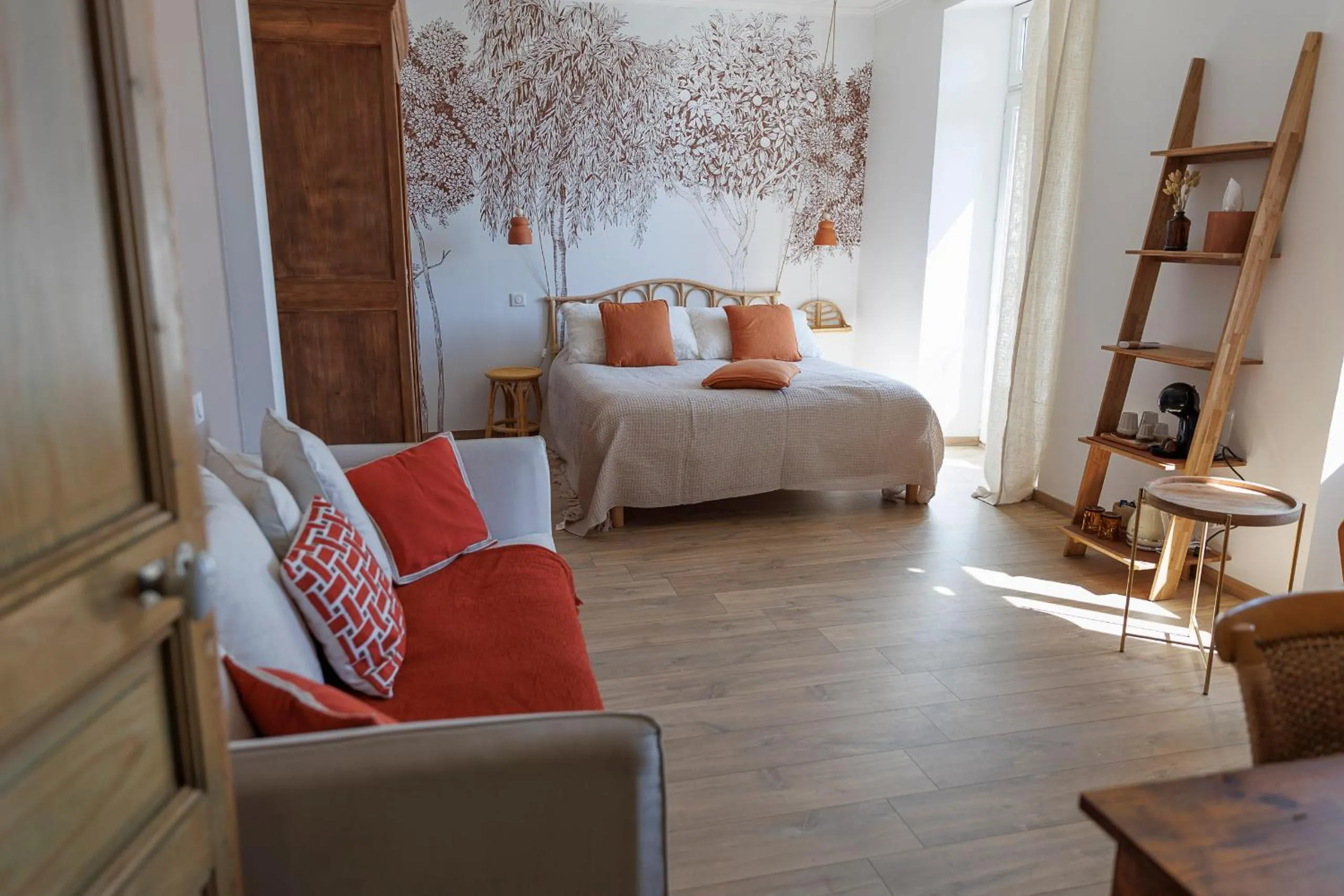 Bed in CHAMBRES D'HÔTES L'Oréliane en Provence Adults Only