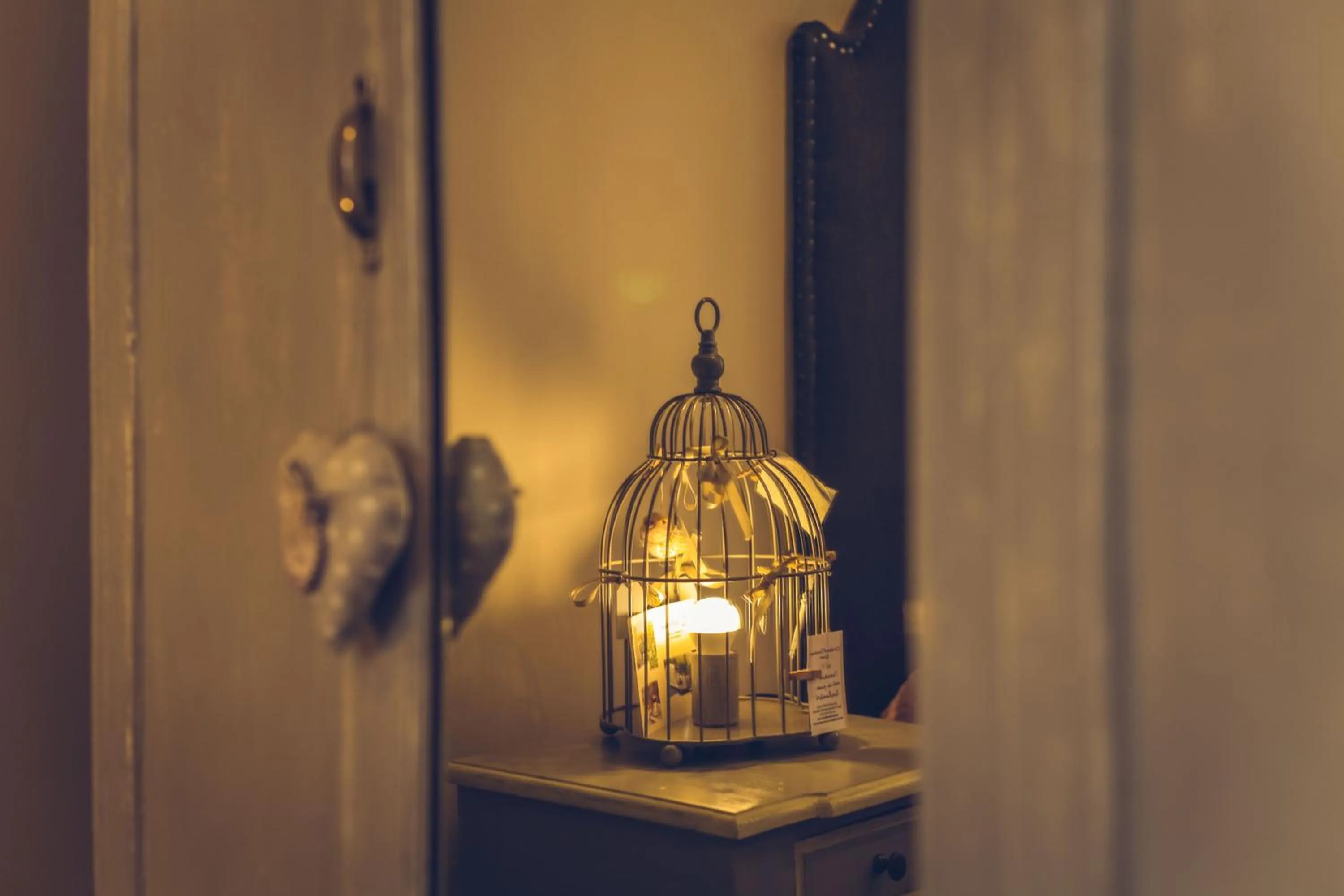 Bedroom in CHAMBRES D'HÔTES L'Oréliane en Provence Adults Only