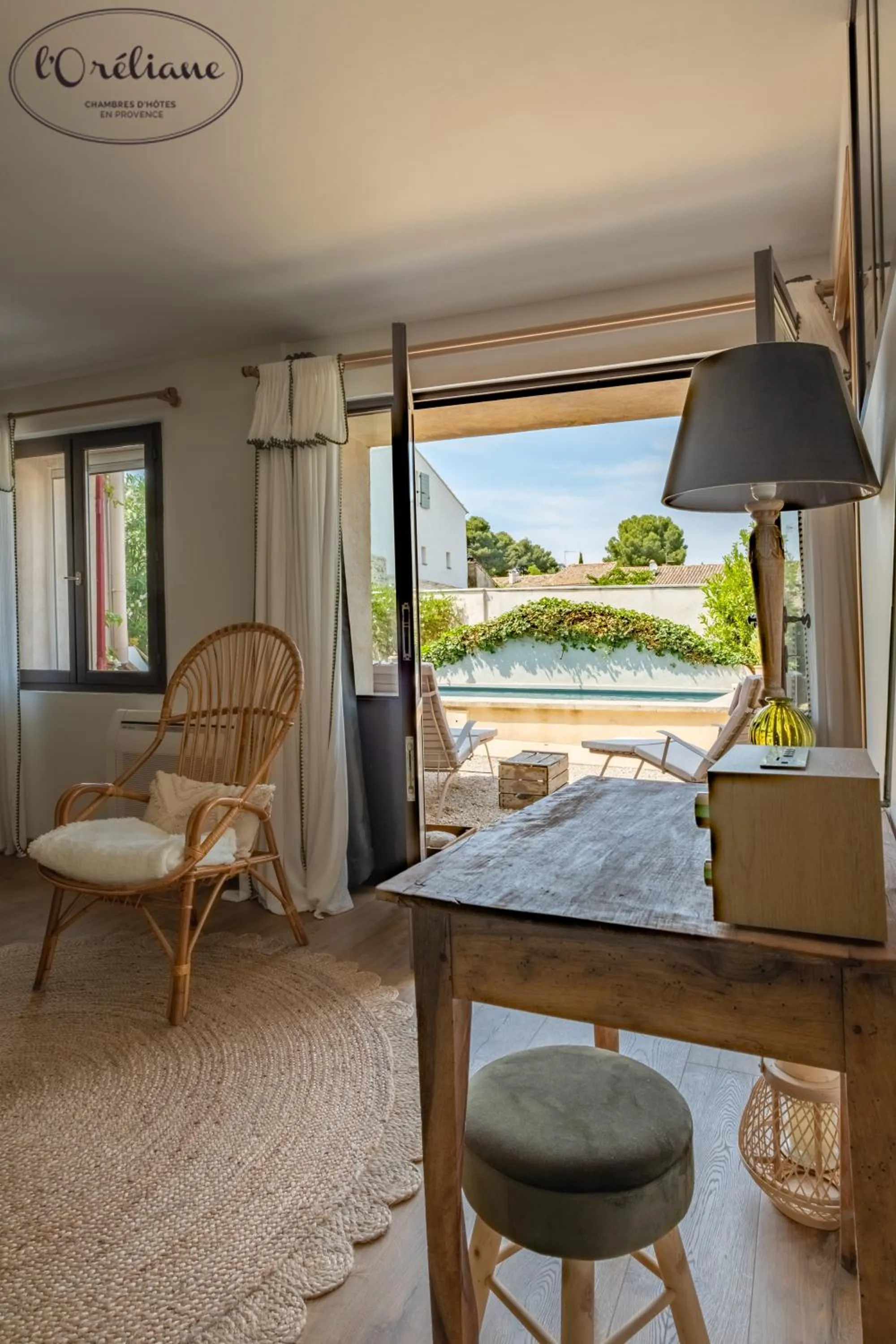 Pool view in CHAMBRES D'HÔTES L'Oréliane en Provence Adults Only
