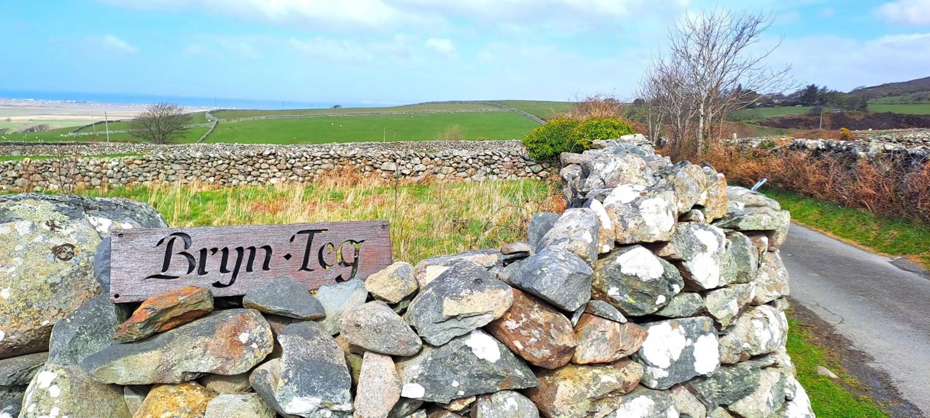 Logo/Certificate/Sign in Bryn Teg Barn