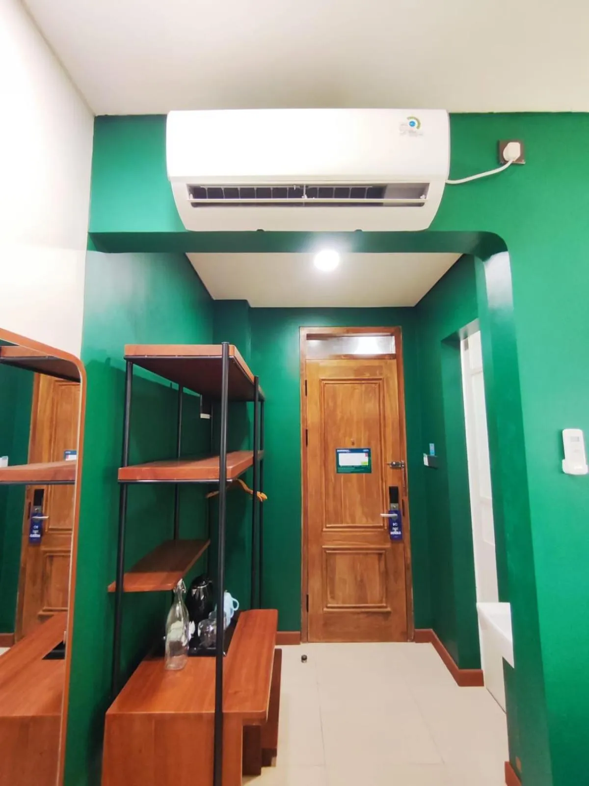 TV and multimedia in Liberta Malioboro North