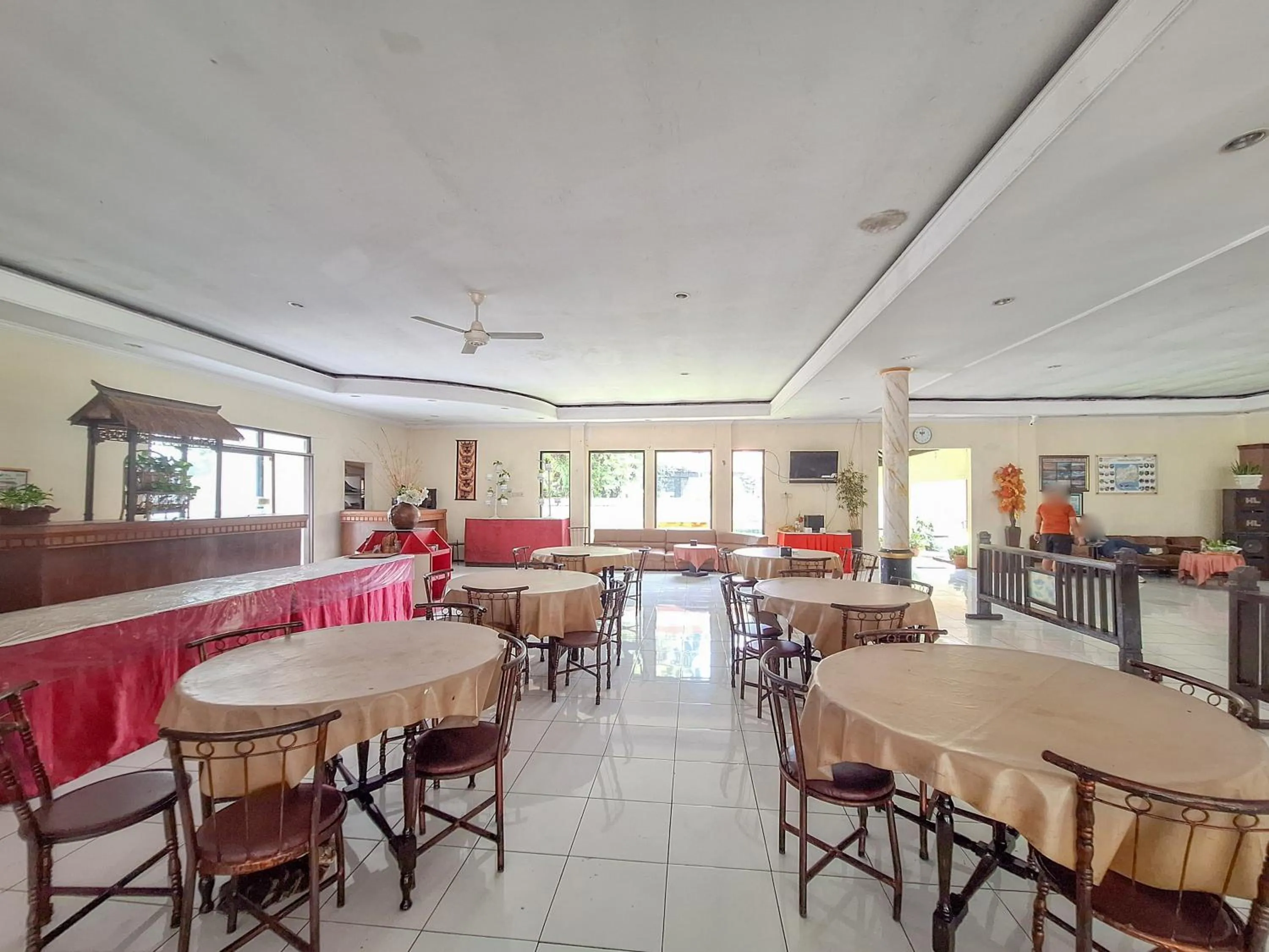 Lobby or reception in RedDoorz near Stadion Semeru Lumajang Jawa Timur