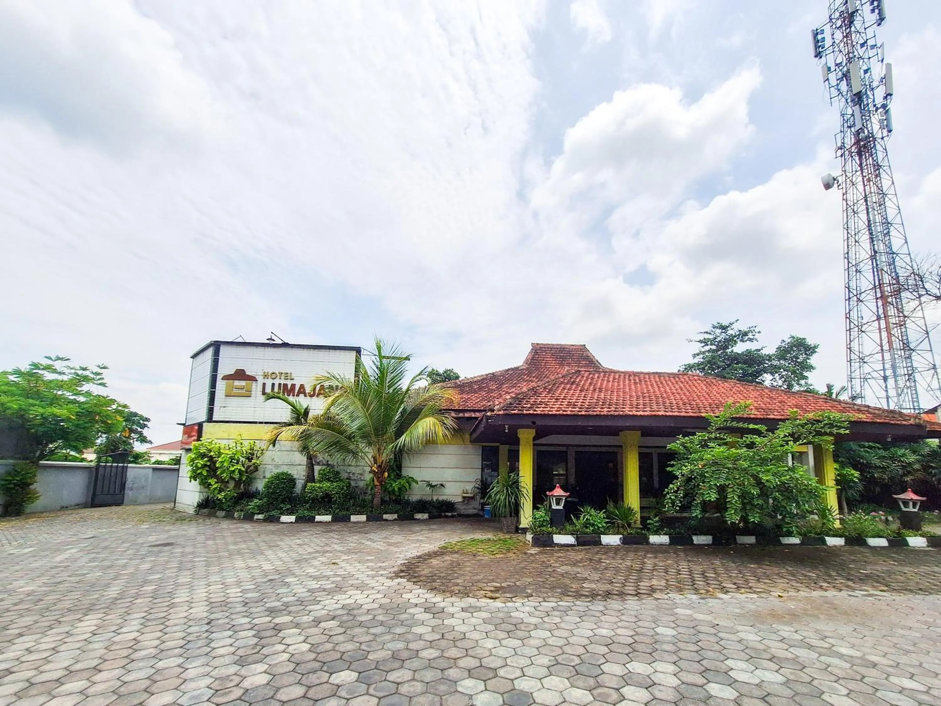 Property building in RedDoorz near Stadion Semeru Lumajang Jawa Timur
