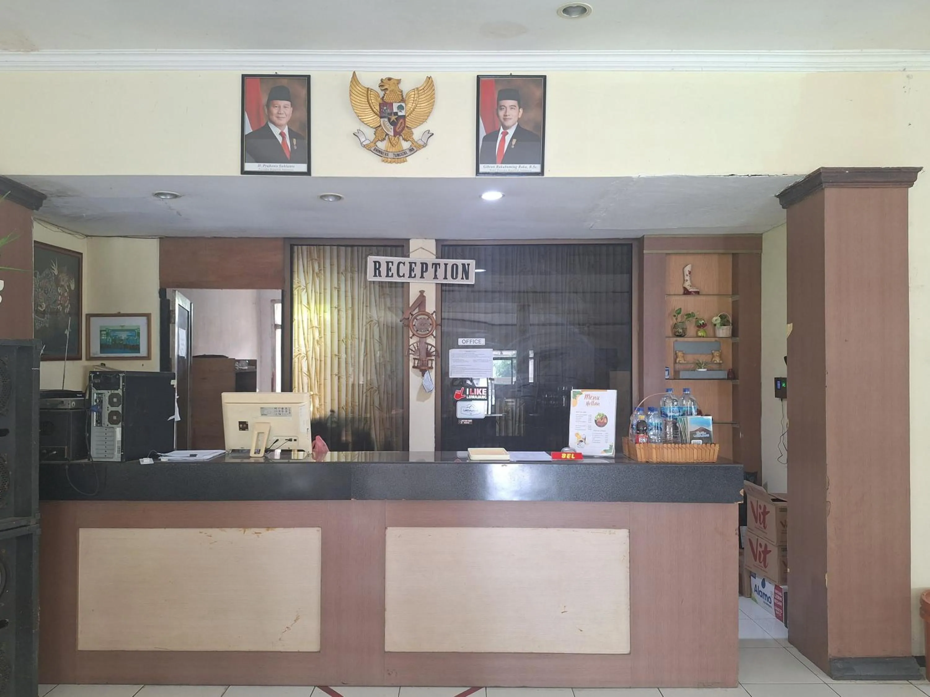 Lobby or reception in RedDoorz near Stadion Semeru Lumajang Jawa Timur