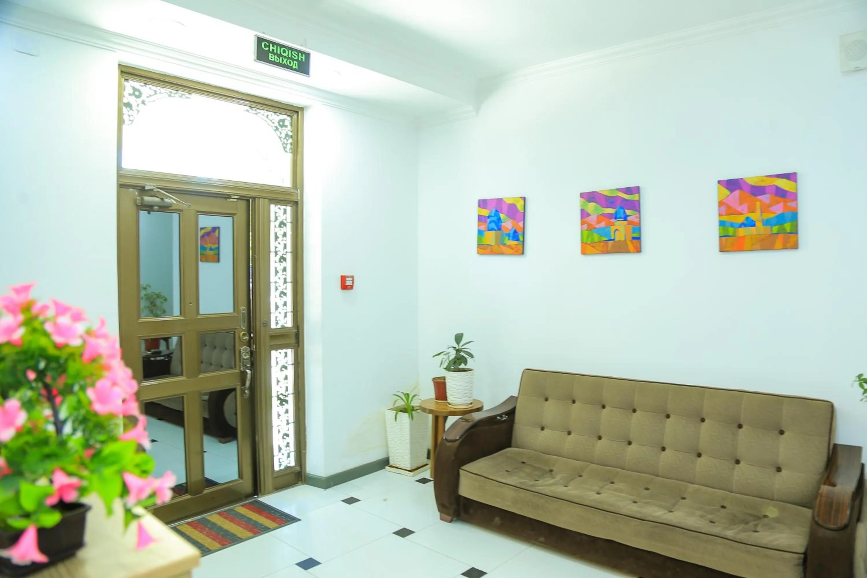 Living room in ART SAMARQAND hotel