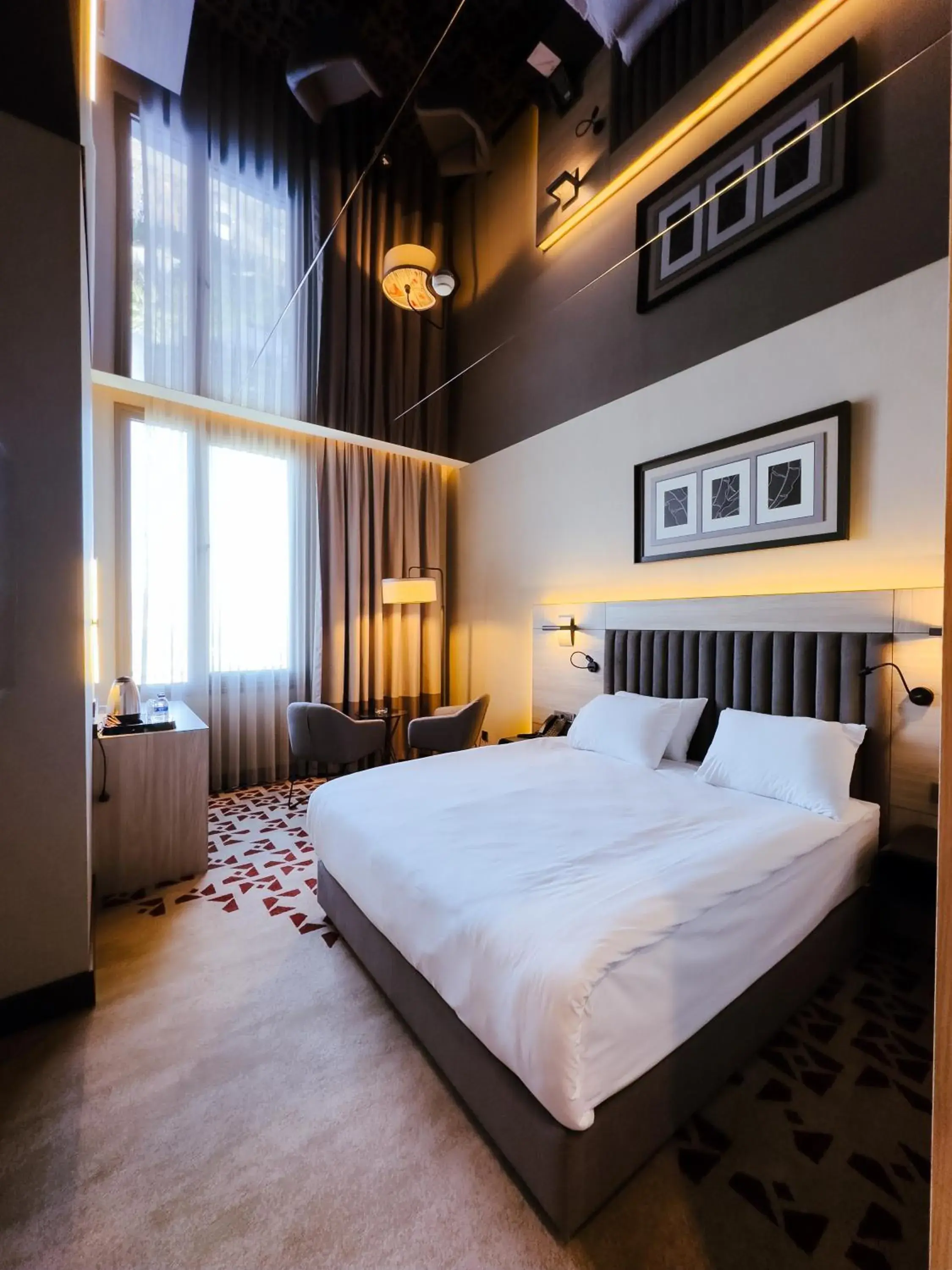 Deluxe King Room with Sea View - Smoking in Best Western Plus Hotel Konak Deluxe King Room with Sea View - Smoking in Best Western Plus Hotel Konak