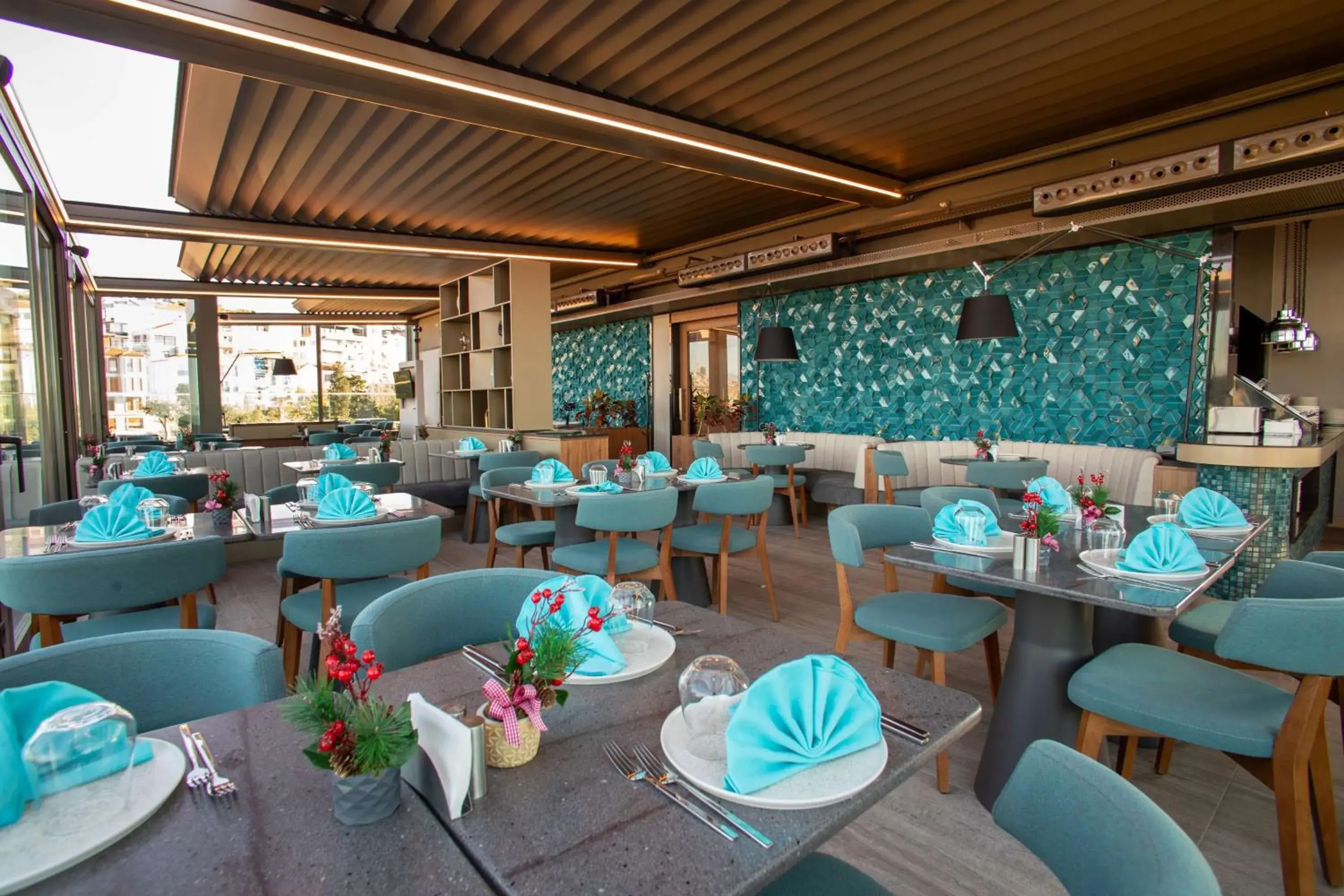 Restaurant/places to eat in Best Western Plus Hotel Konak Restaurant/places to eat in Best Western Plus Hotel Konak