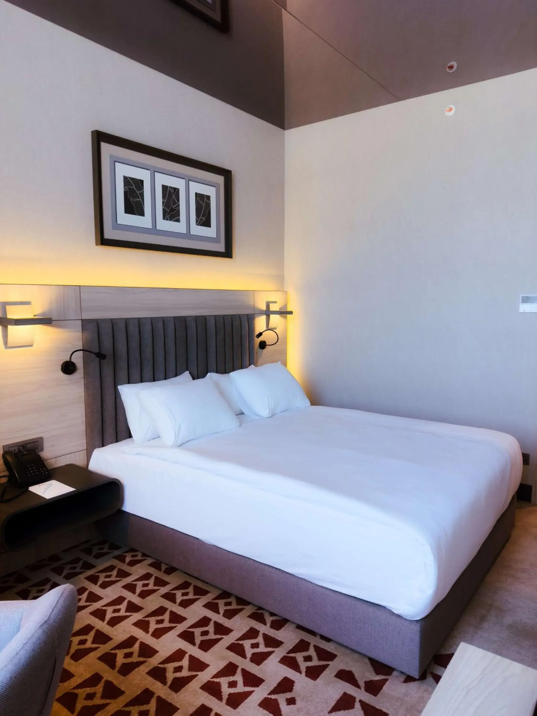 Bedroom, Bed in Best Western Plus Hotel Konak Bedroom, Bed in Best Western Plus Hotel Konak