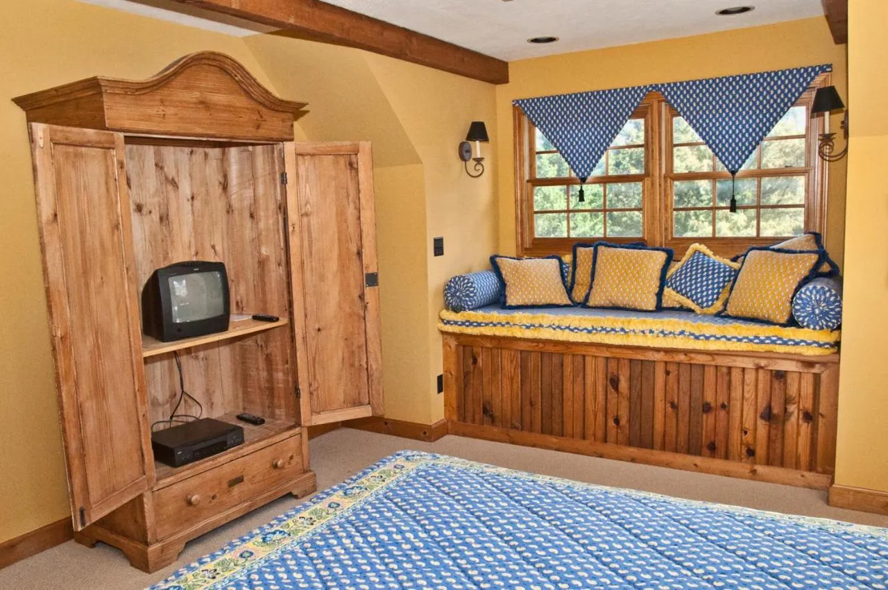 The Lodge at Old Kinderhook