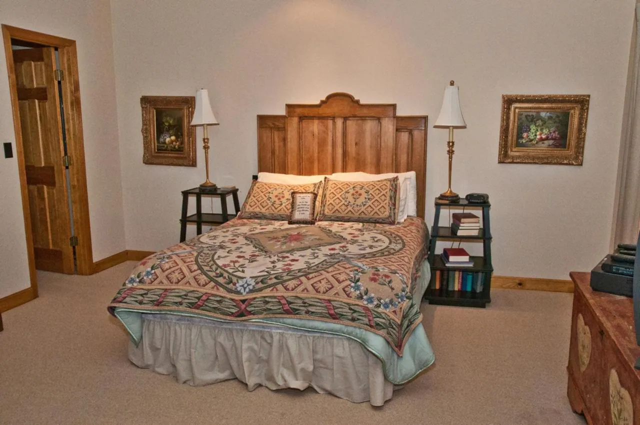 The Lodge at Old Kinderhook