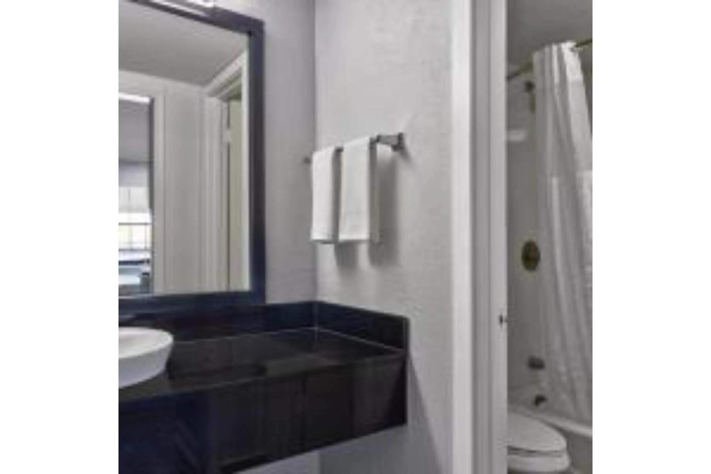 Bathroom in Studio 6 North Las Vegas, NV