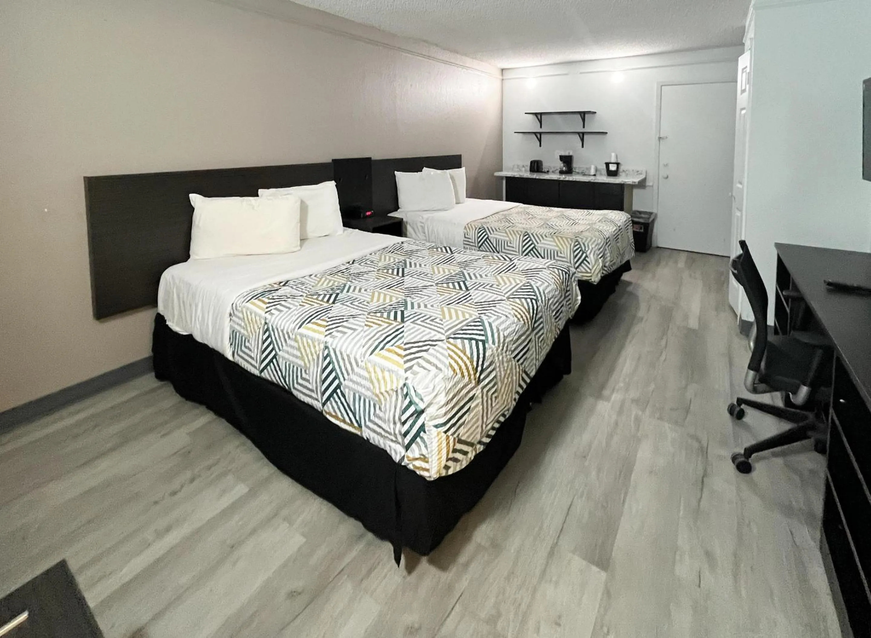 Bed in Studio 6 North Las Vegas, NV