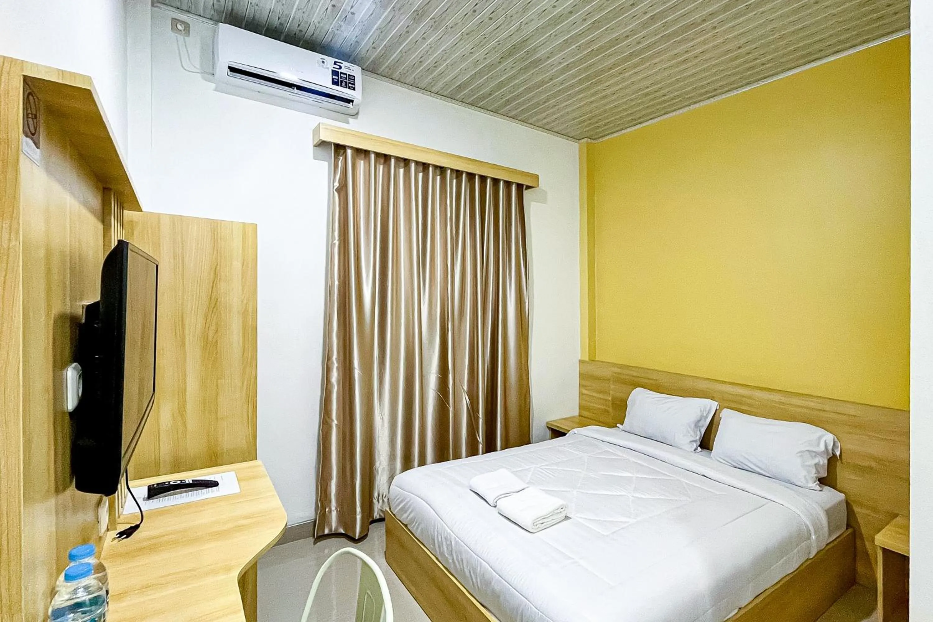 RedDoorz Plus at Krishna Homestay Kupang
