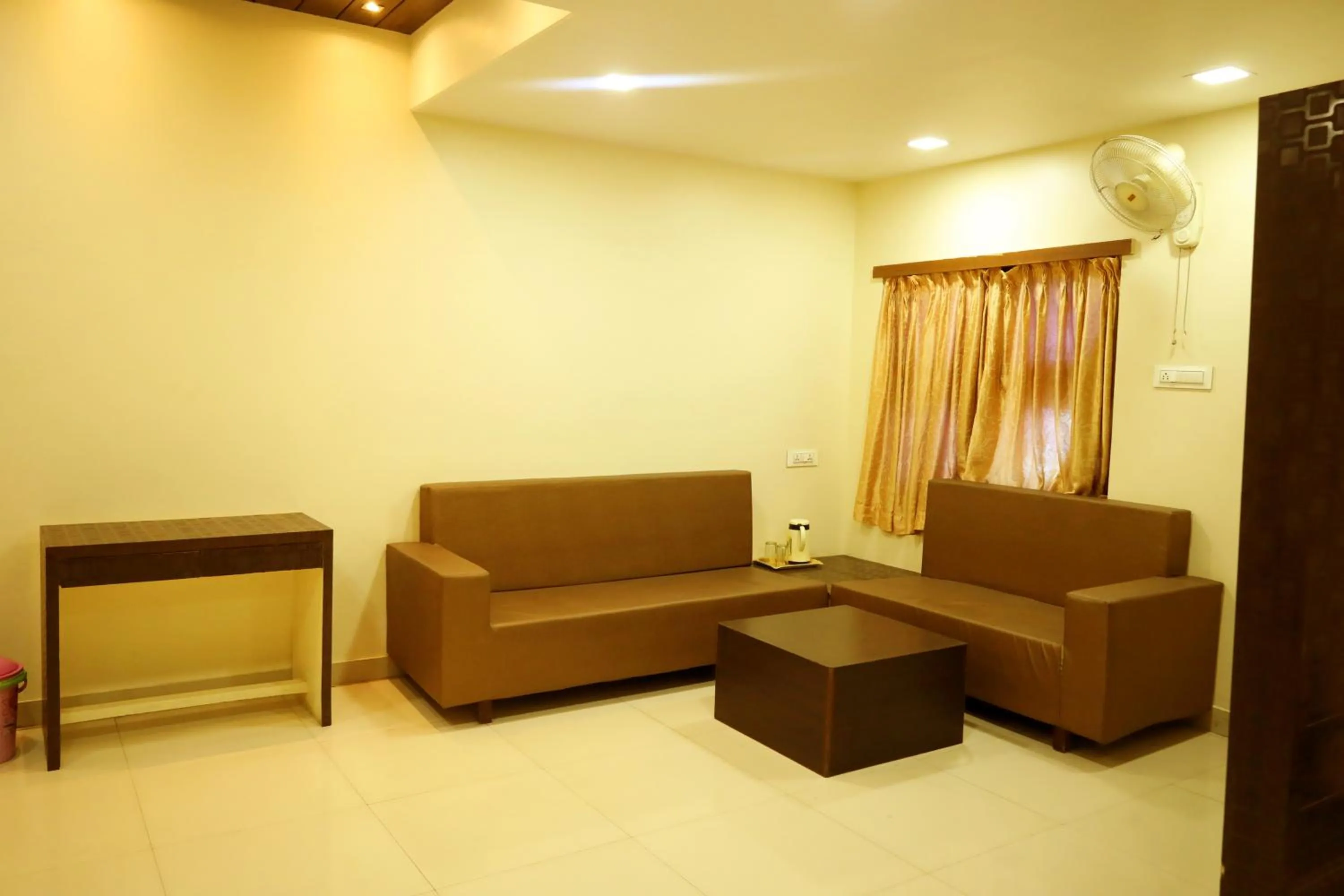 Seating area in Hotel Sparkling Pearl