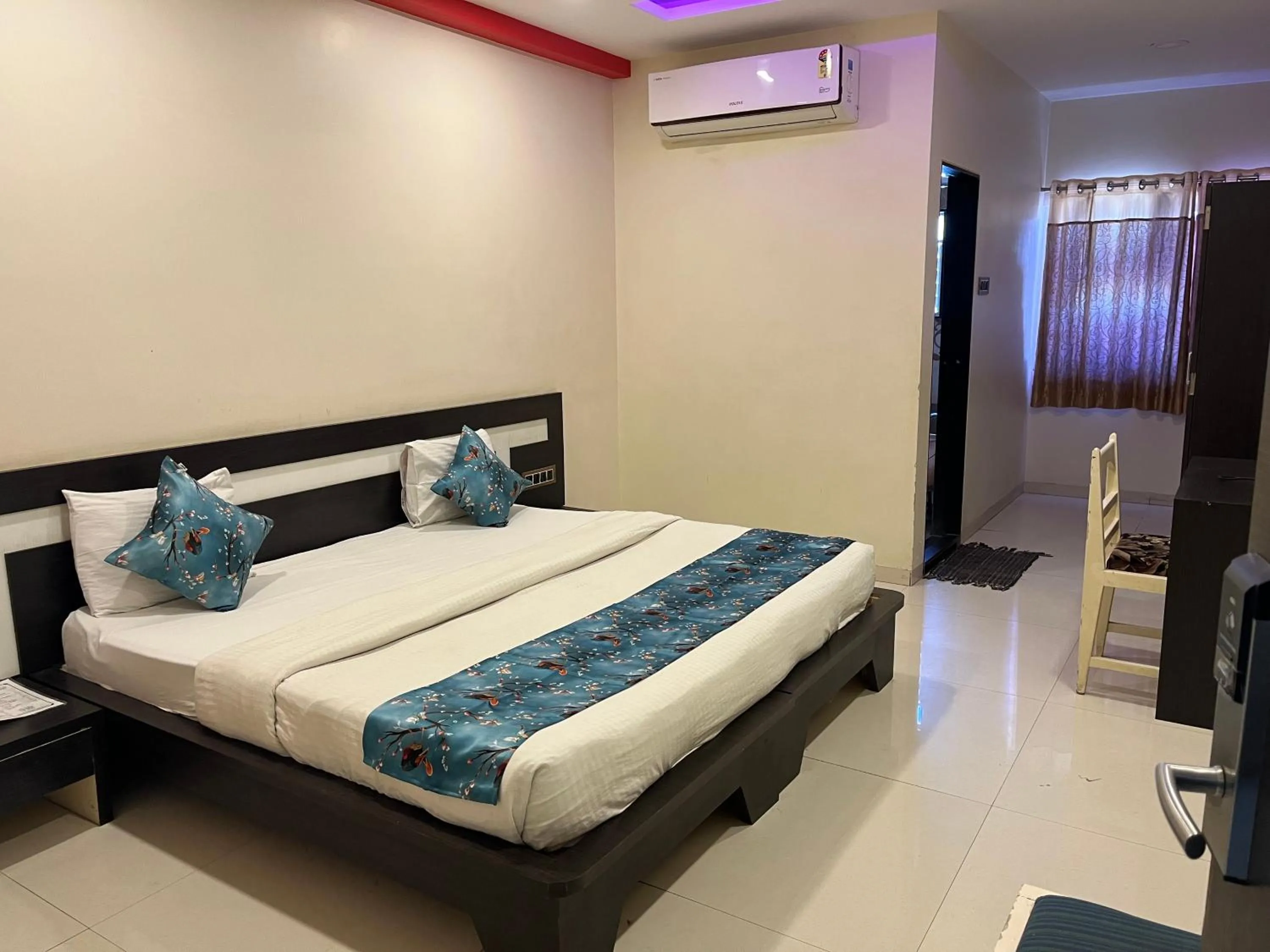 Bed in Hotel Sparkling Pearl
