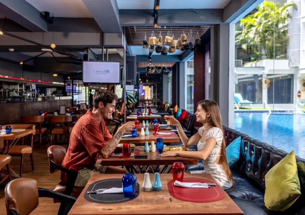 Restaurant/places to eat in Viva Dash Hotel Seminyak Restaurant/places to eat in Viva Dash Hotel Seminyak