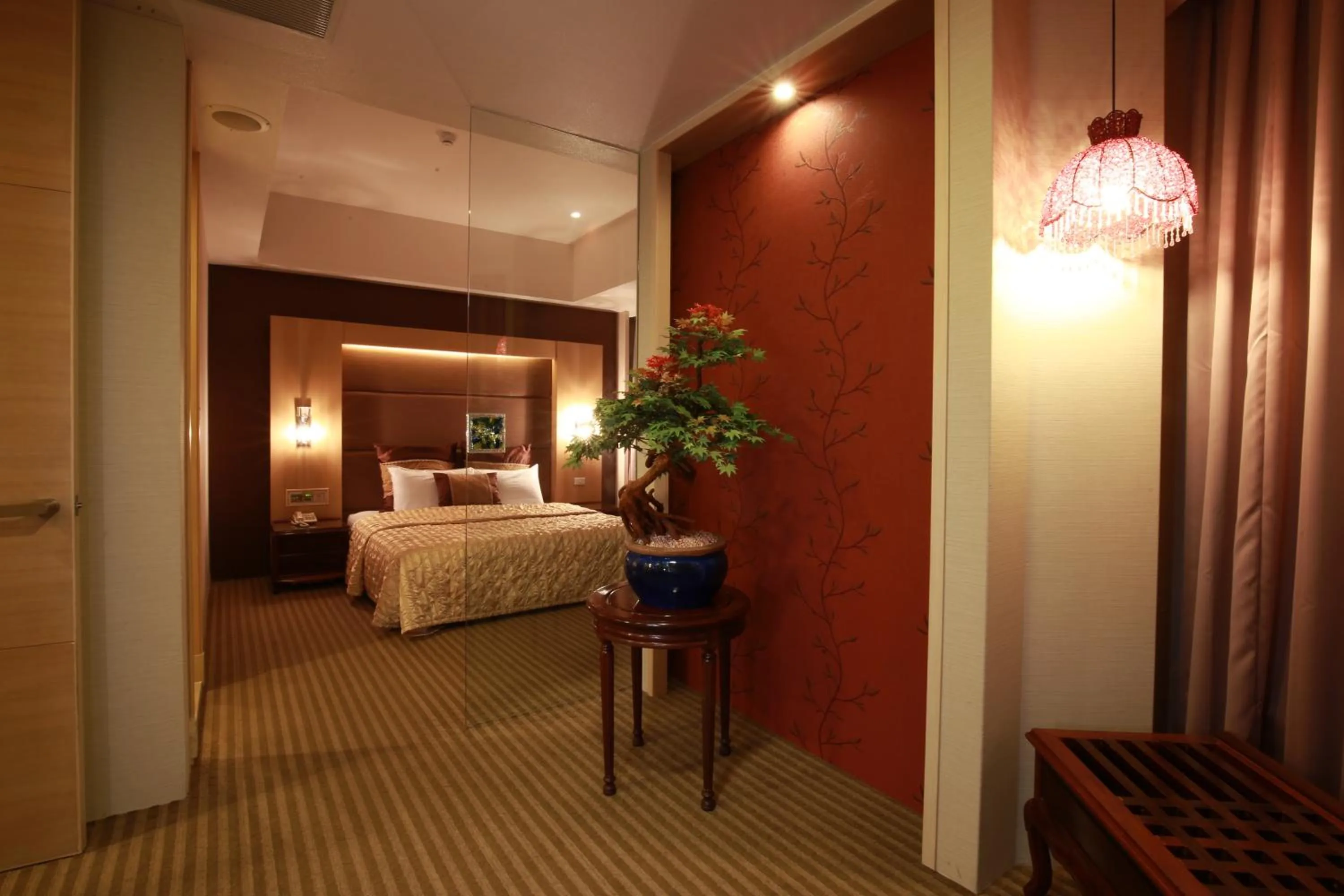 Decorative detail, Bed in Highness Hotel