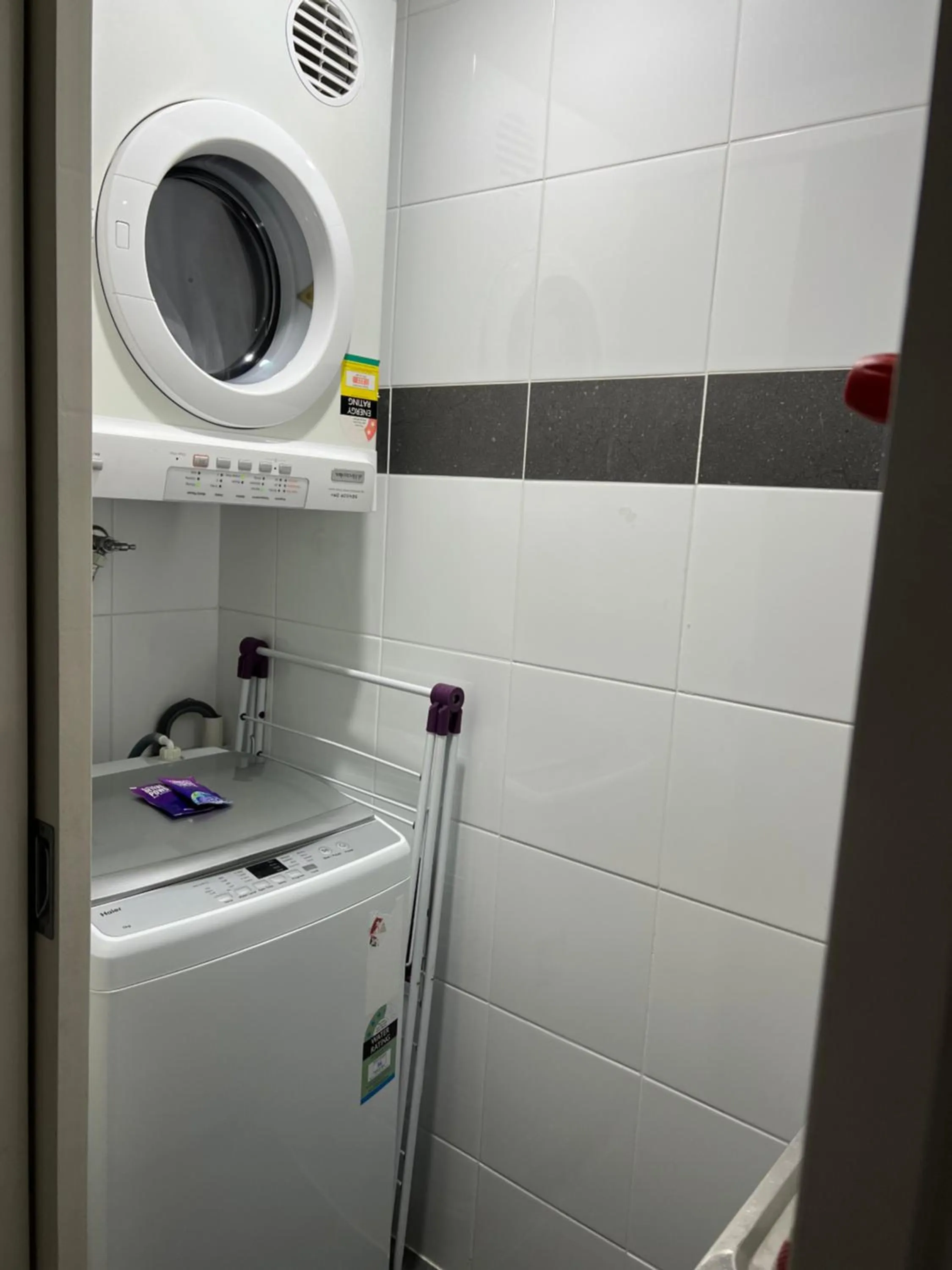 washing machine in AAN Apartments North Sydney