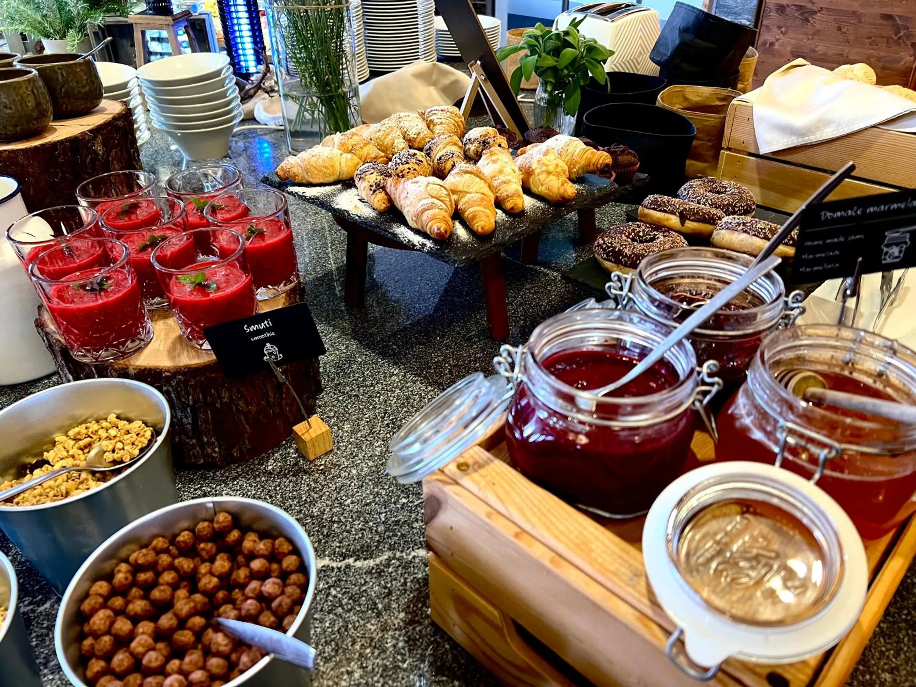 Breakfast in Hotel Natura