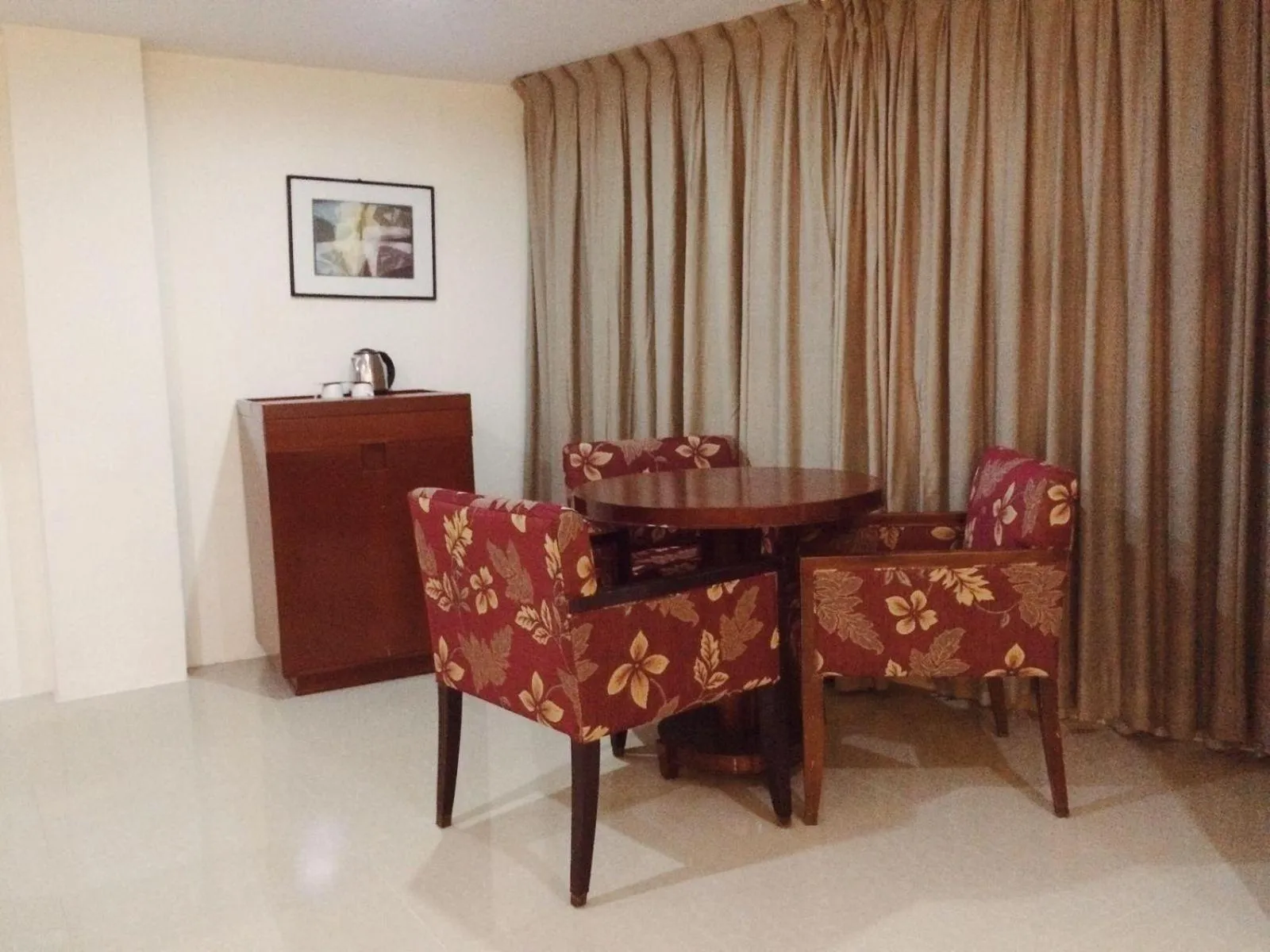 Chinatown Lai Lai Hotel Inc