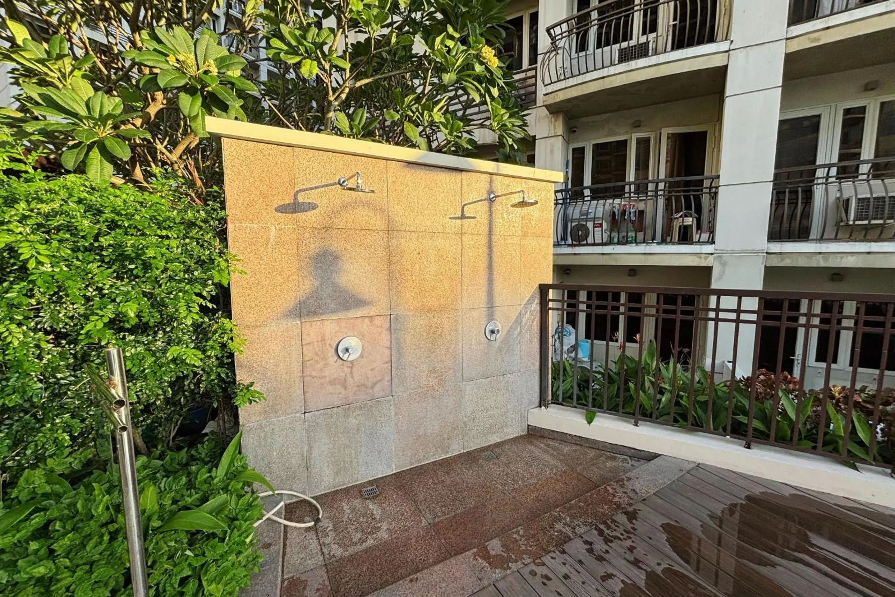 Garden view in Extremeli Suites Garden view in Extremeli Suites