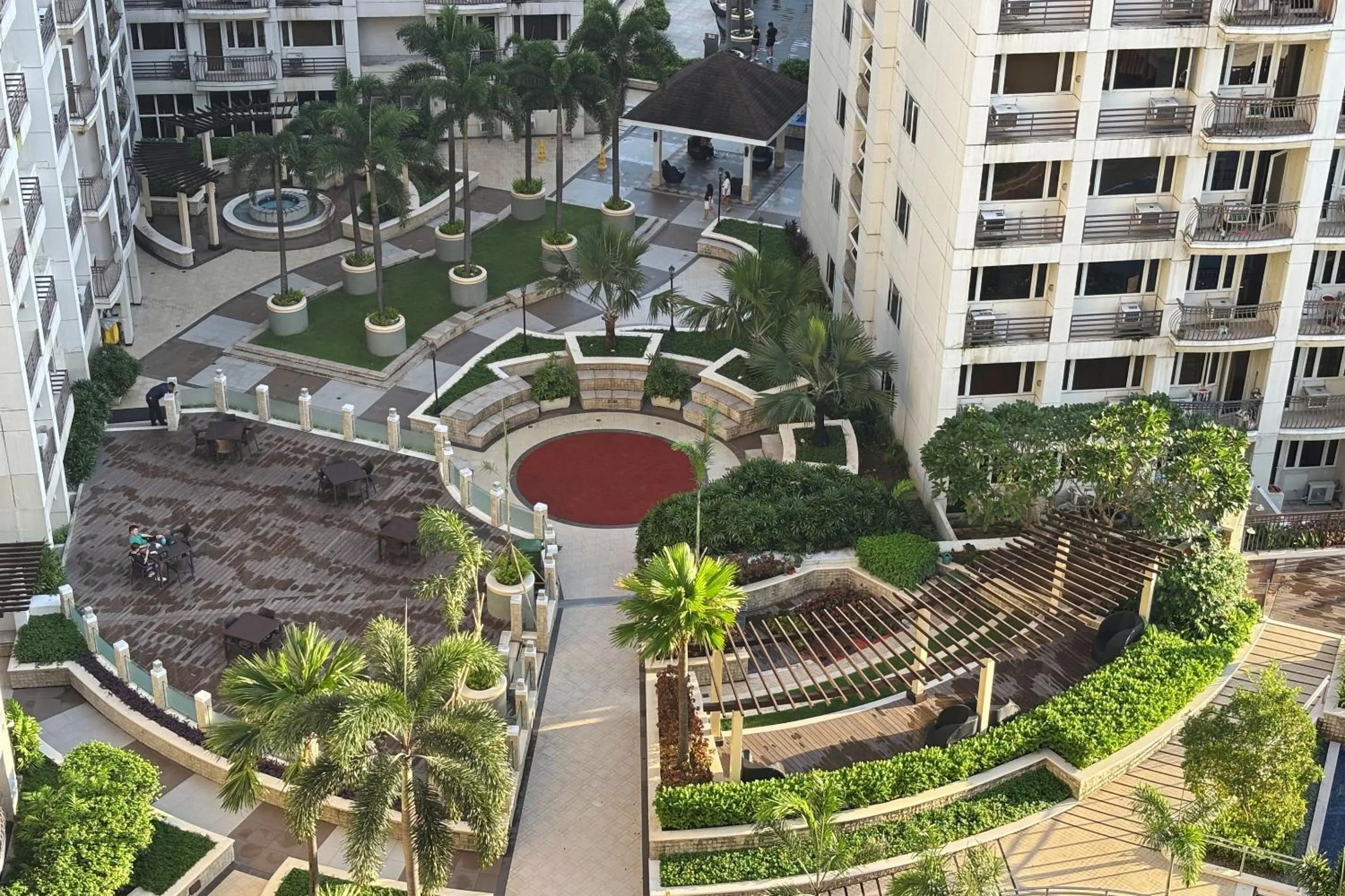 Garden view in Extremeli Suites