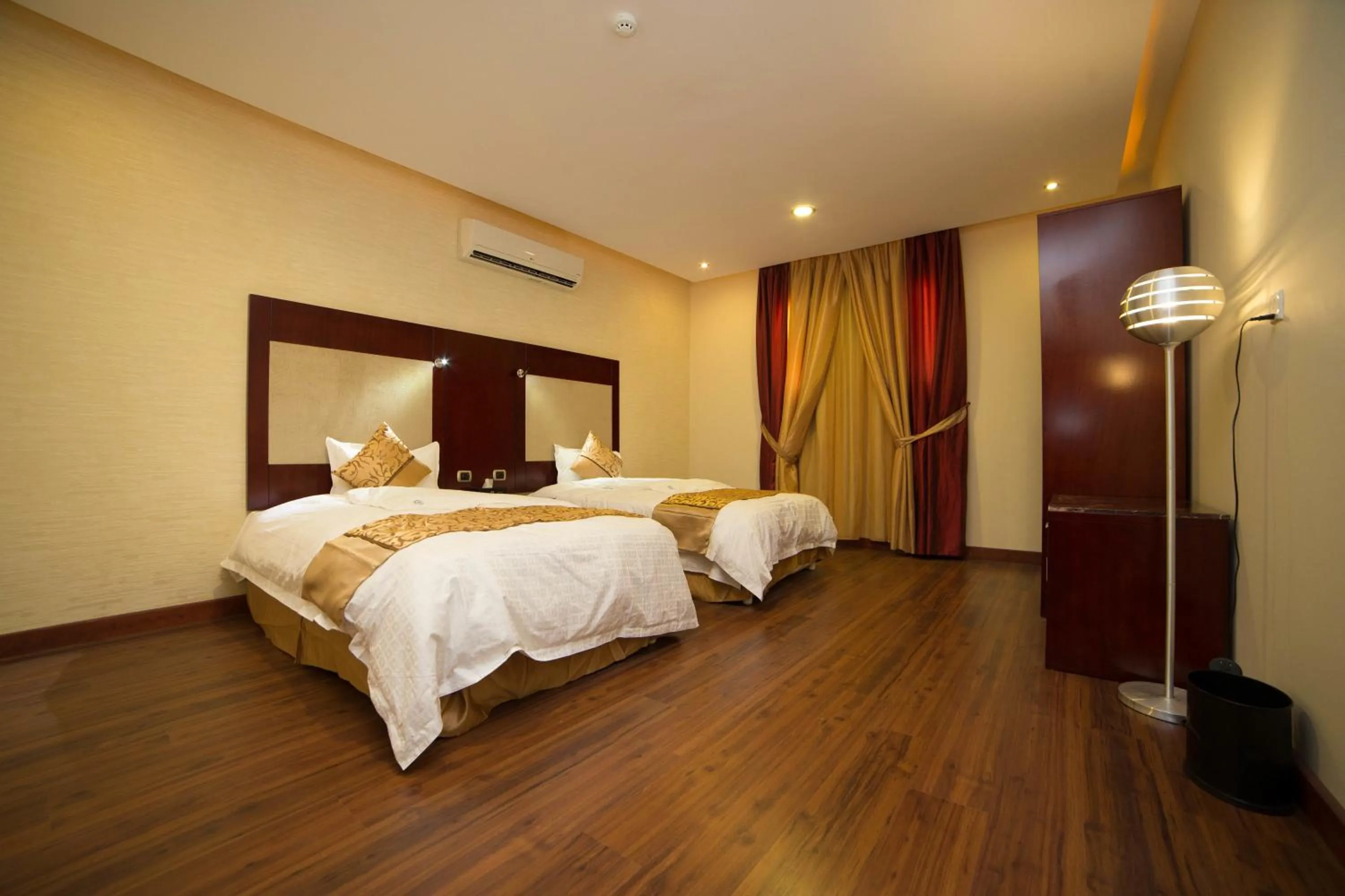 Bedroom, Bed in Raoum Inn Hotel Apartments - Buraydah
